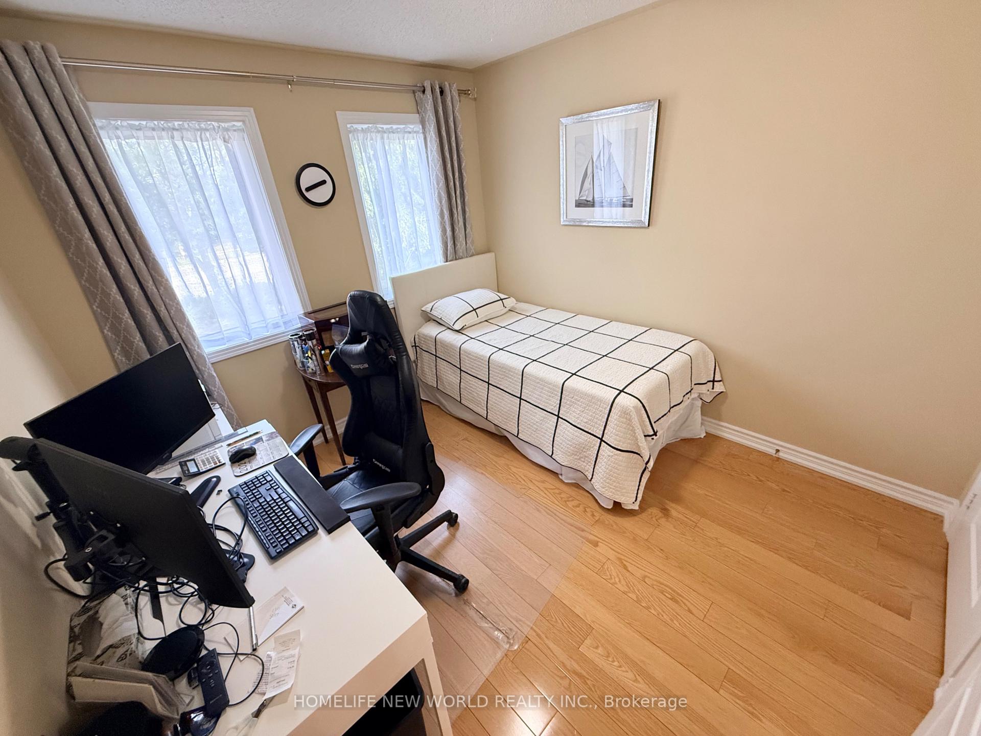 Photo 65 of 63 Southbrook Crescent, Markham, Cachet — HOMEH