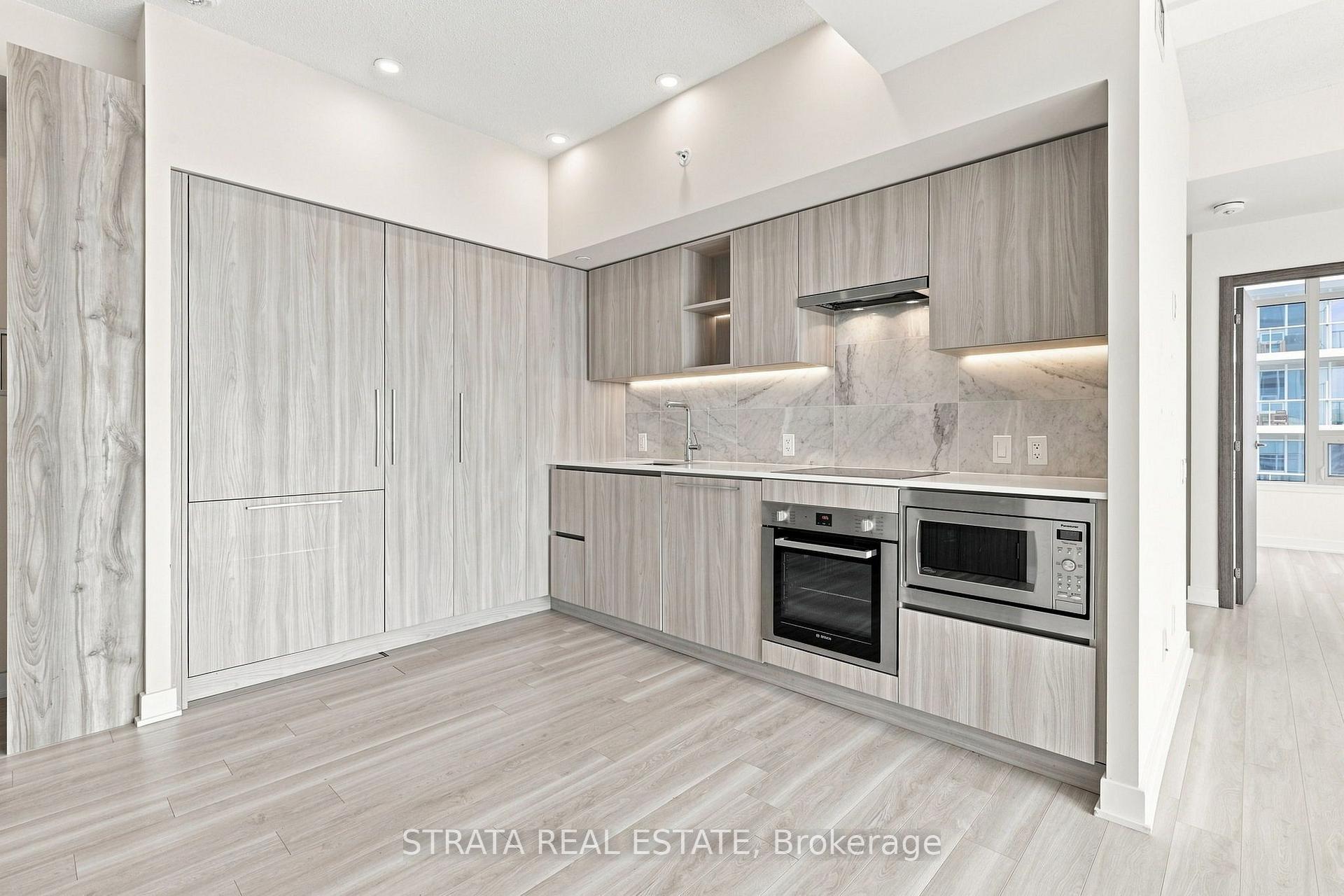 Photo 6 of Unit 4111, 19 Bathurst Street, Toronto, Niagara — HOMEH
