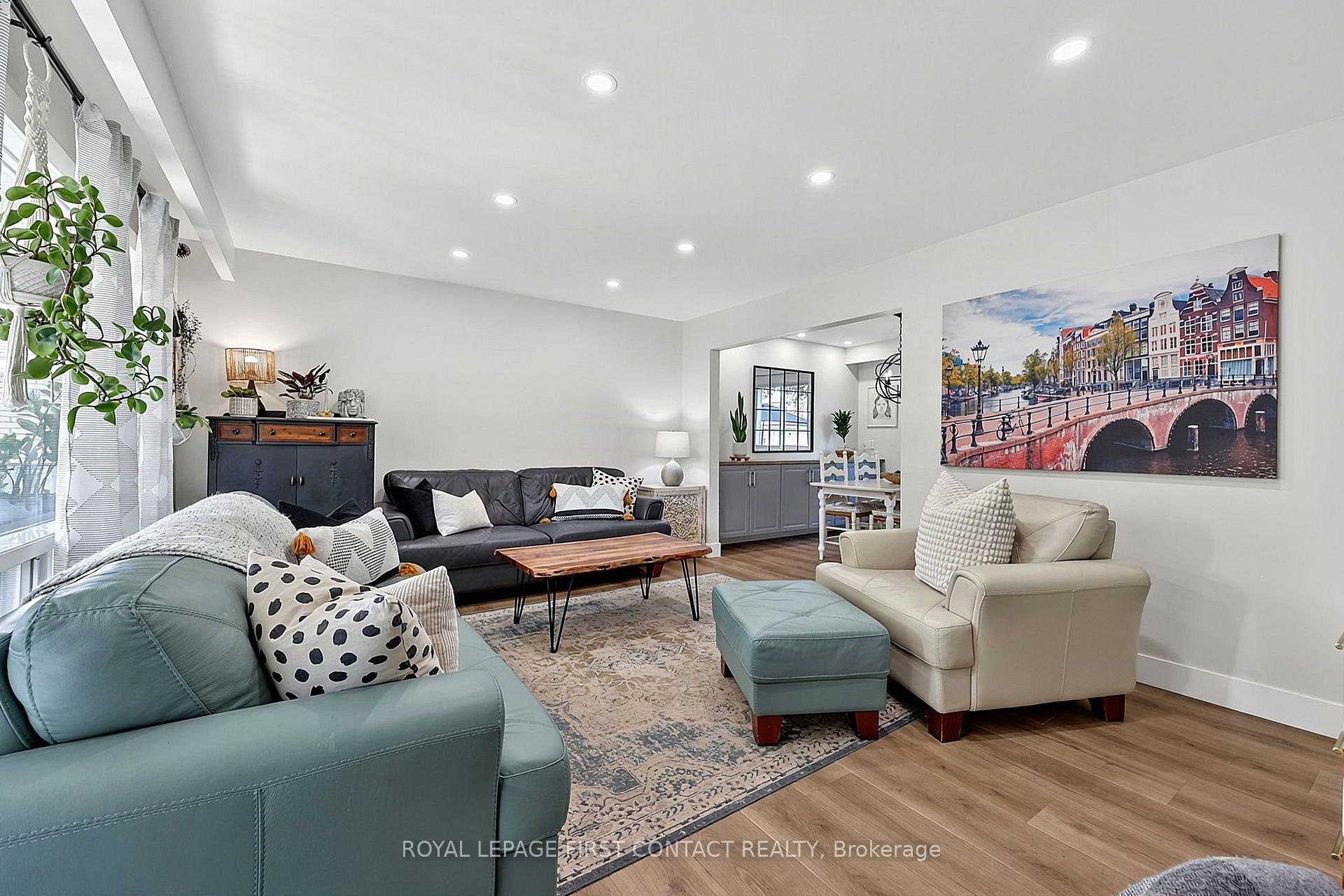 Photo 9 of 12 Davies Crescent, Barrie, Grove East — HOMEH
