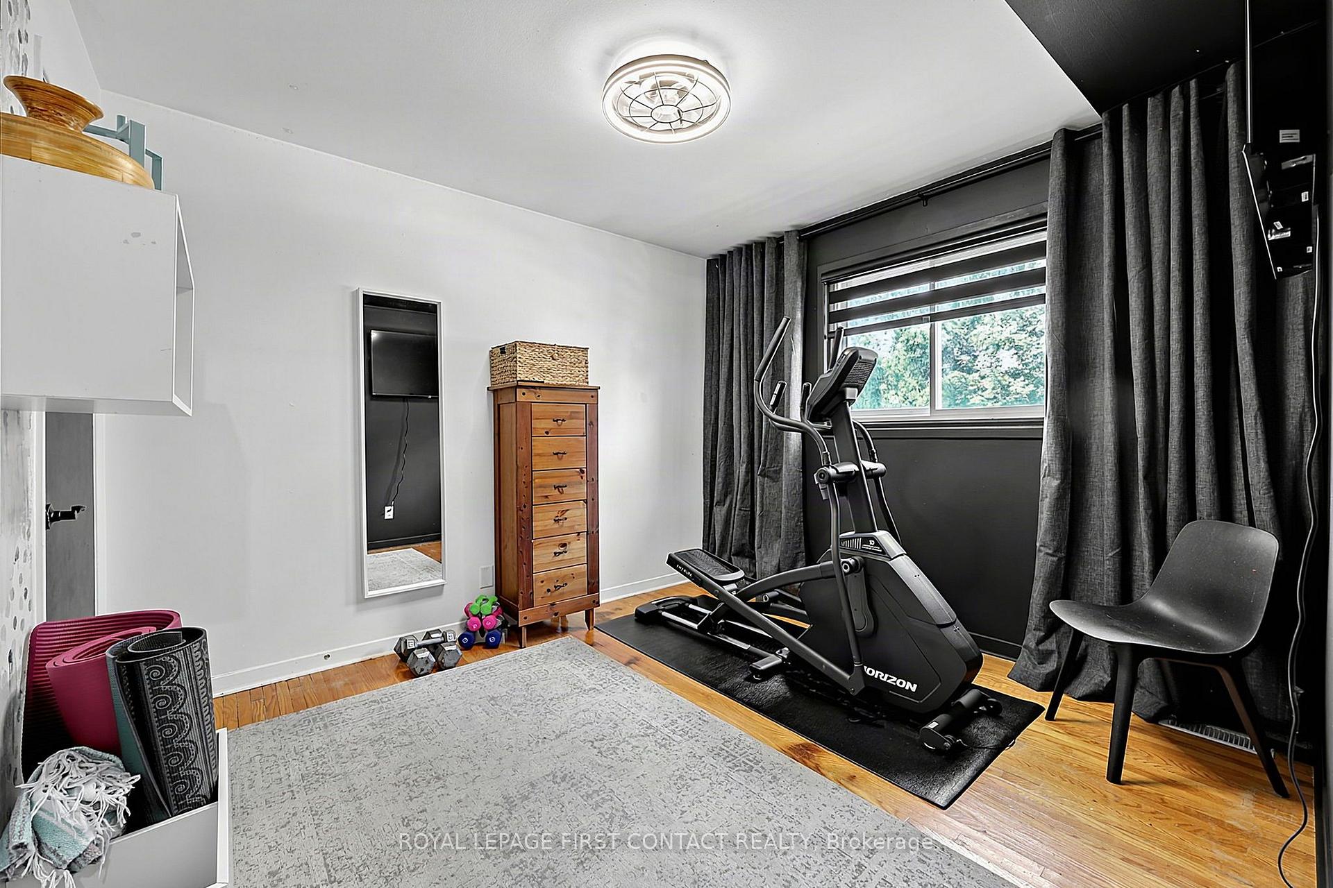 Photo 21 of 12 Davies Crescent, Barrie, Grove East — HOMEH
