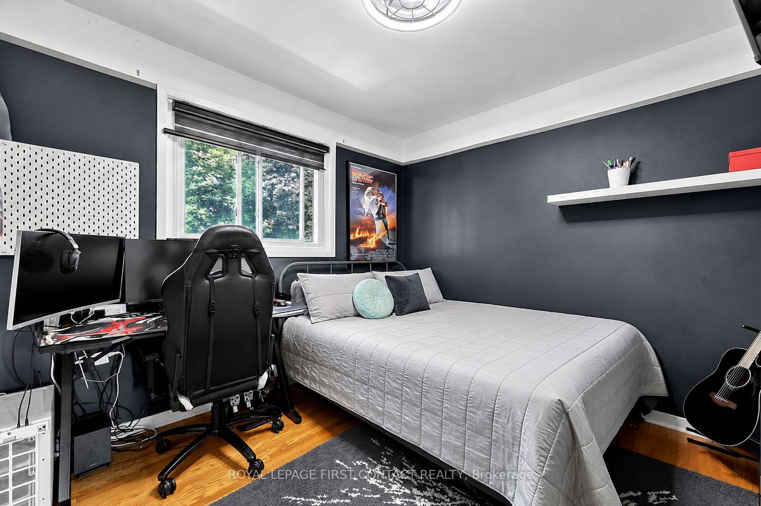 Photo 23 of 12 Davies Crescent, Barrie, Grove East — HOMEH