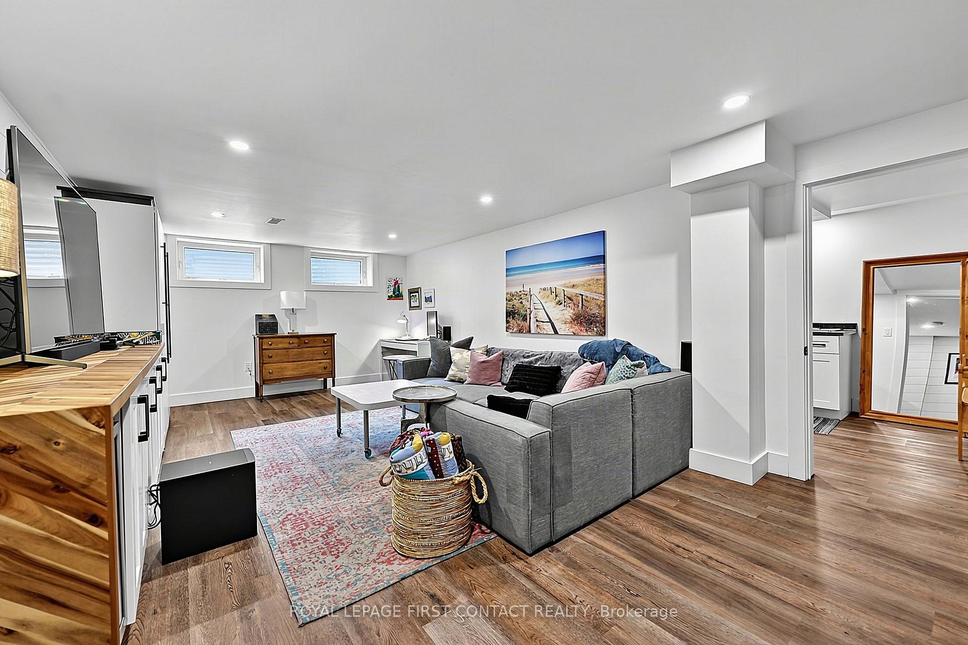Photo 28 of 12 Davies Crescent, Barrie, Grove East — HOMEH