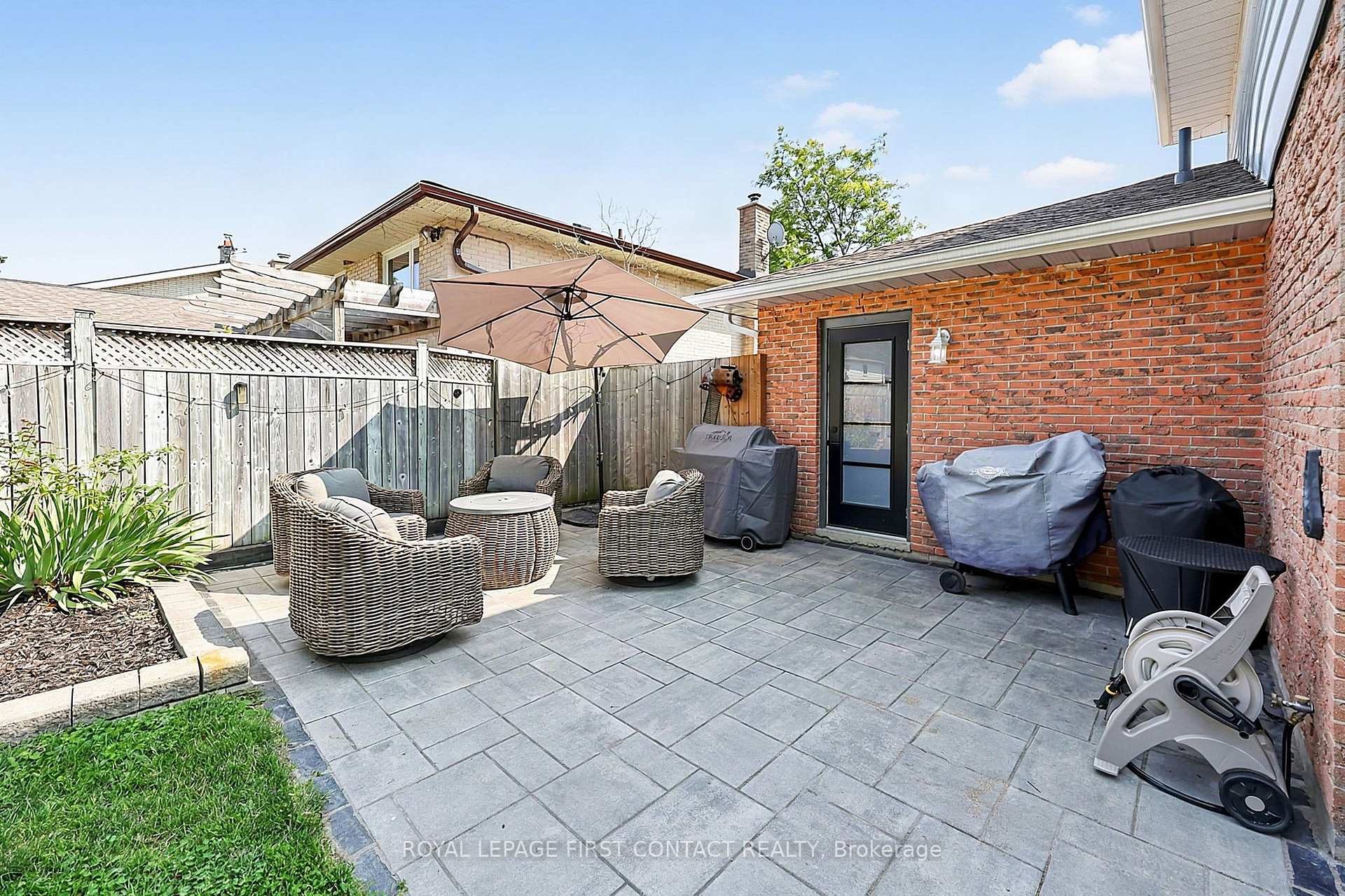 Photo 35 of 12 Davies Crescent, Barrie, Grove East — HOMEH