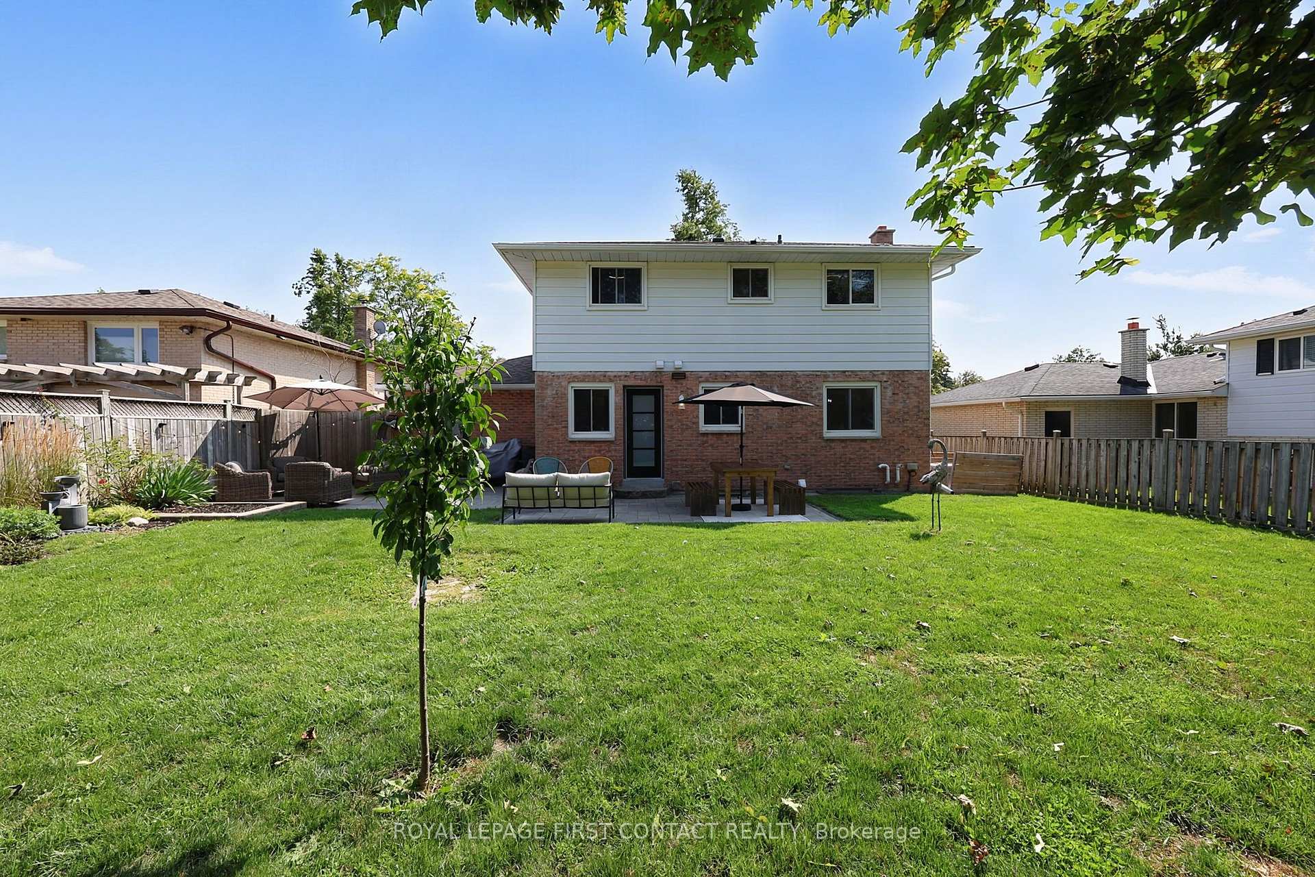 Photo 38 of 12 Davies Crescent, Barrie, Grove East — HOMEH