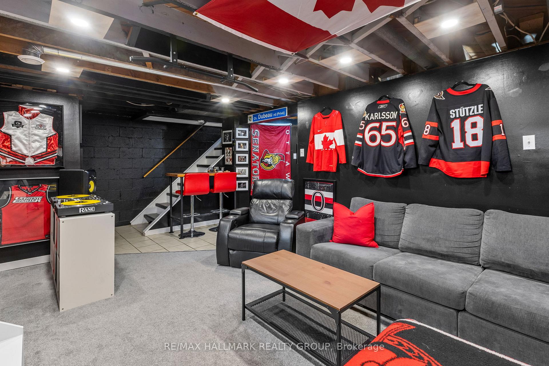 Photo 25 of 779 Borthwick Avenue, Ottawa, Castle Heights/Rideau High — HOMEH