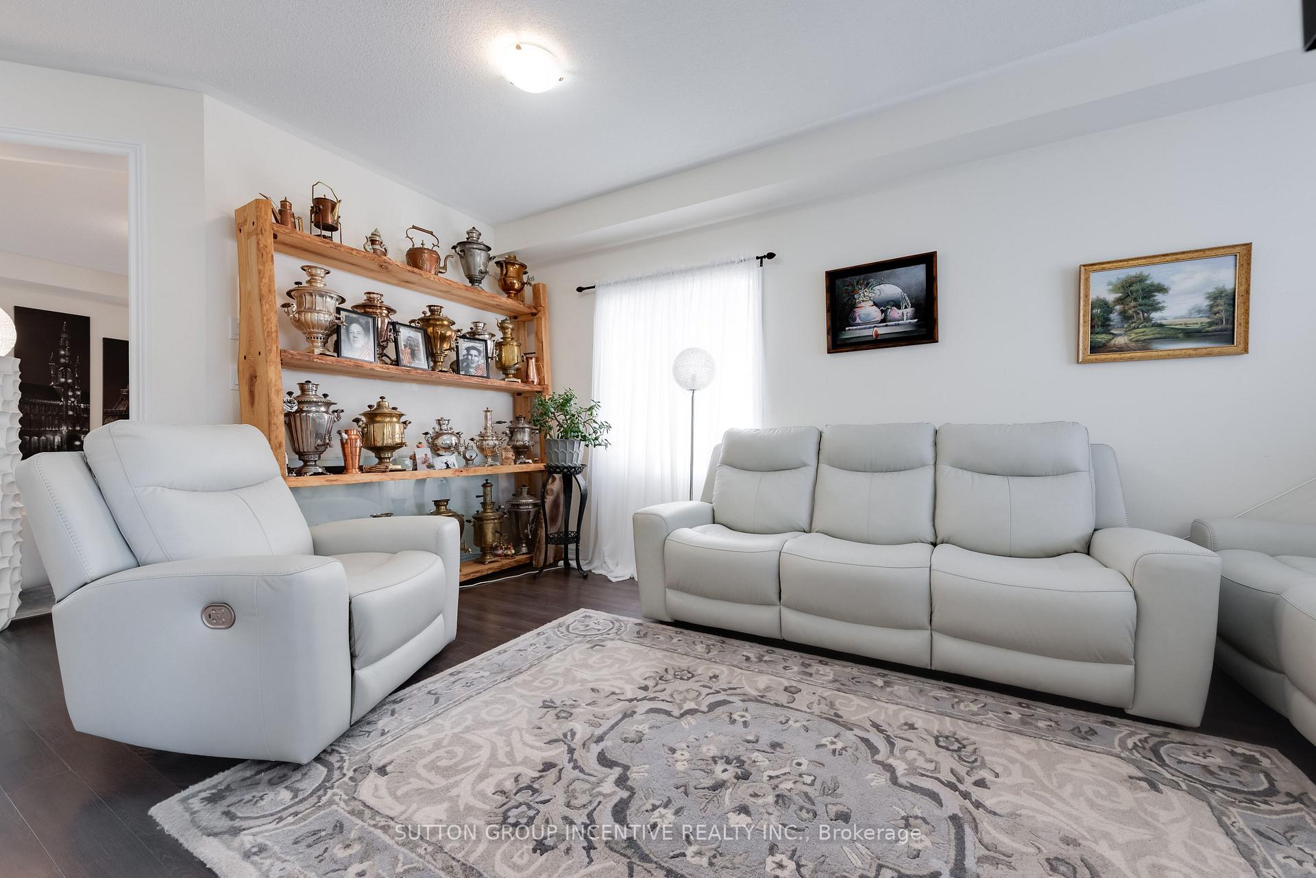 Photo 3 of 174 Maplewood Drive, Essa, Angus — HOMEH