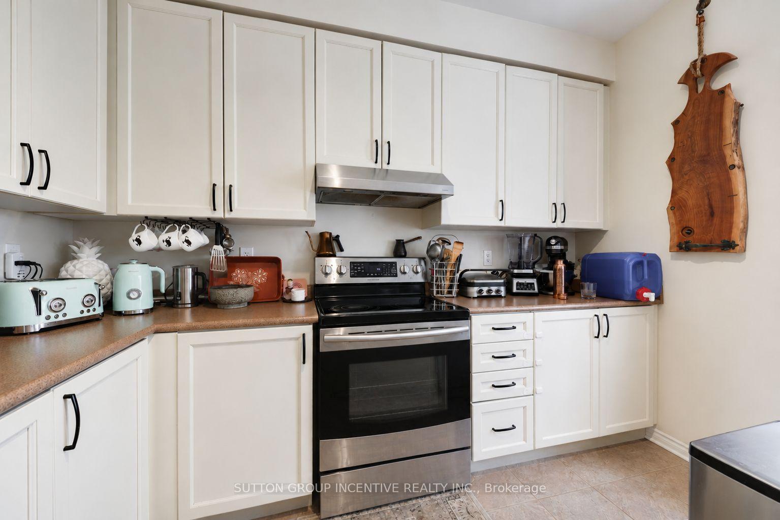 Photo 7 of 174 Maplewood Drive, Essa, Angus — HOMEH