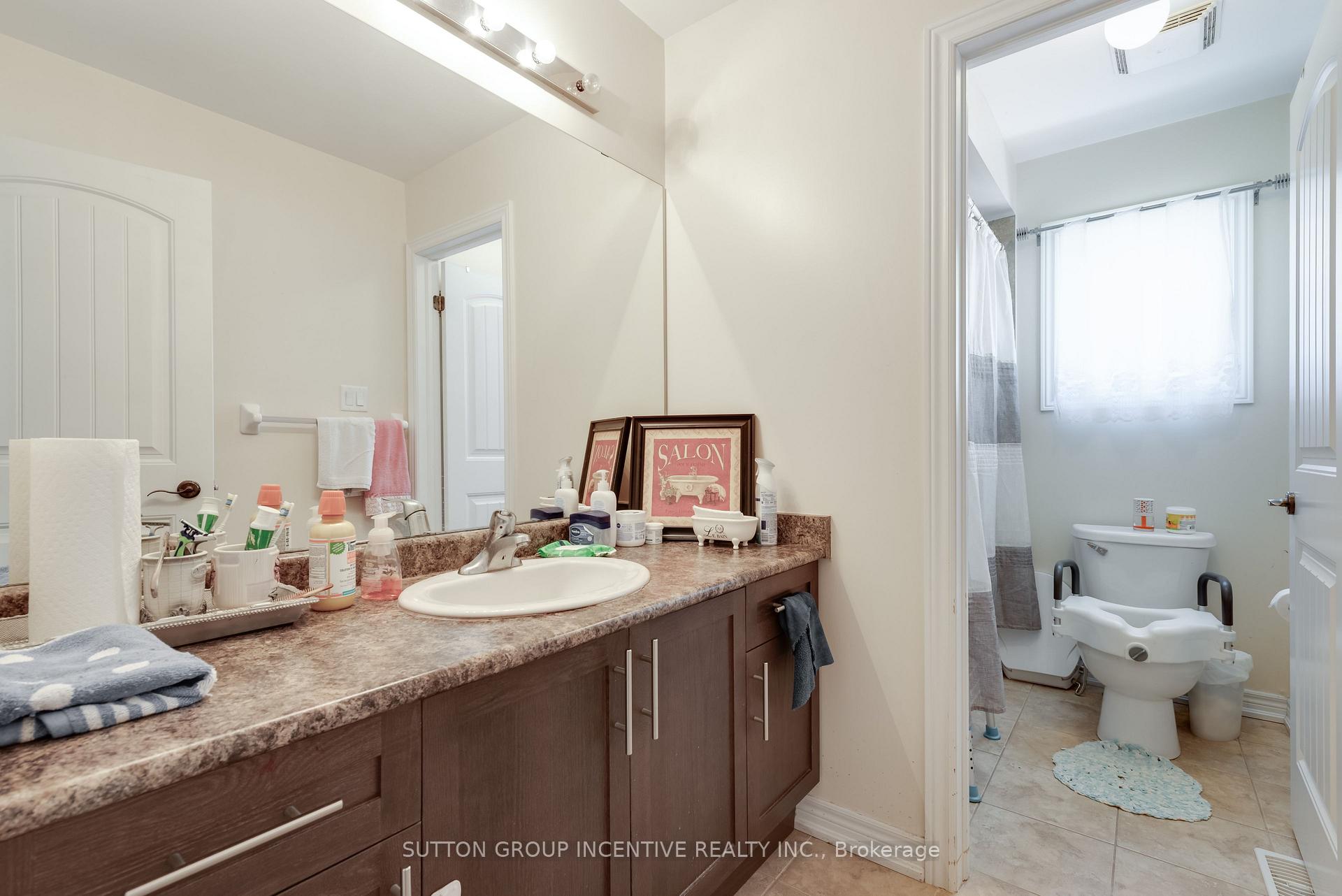 Photo 24 of 174 Maplewood Drive, Essa, Angus — HOMEH