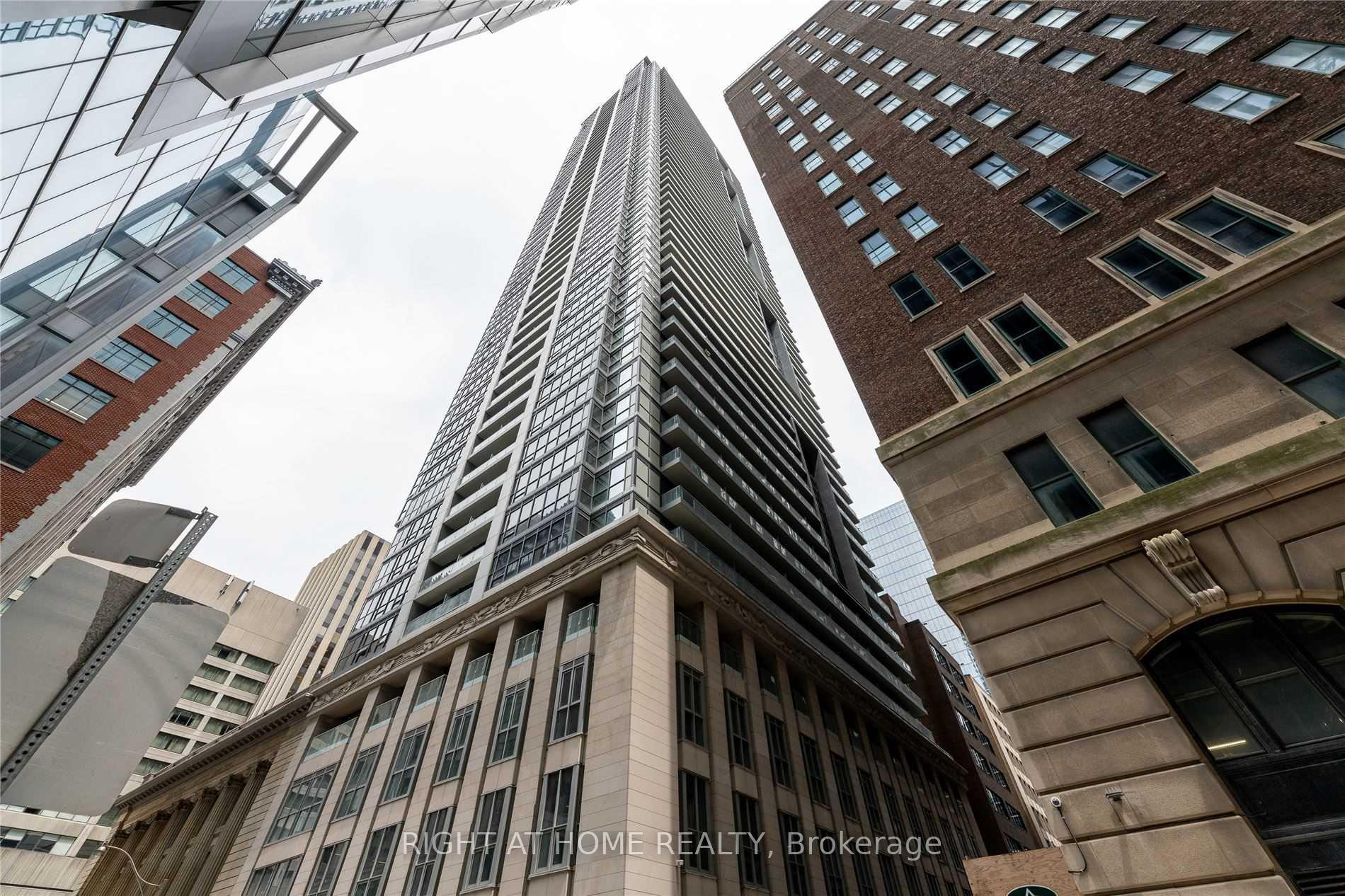 Photo 2 of Unit 3805, 70 Temperance Street, Toronto, Bay Street Corridor — HOMEH