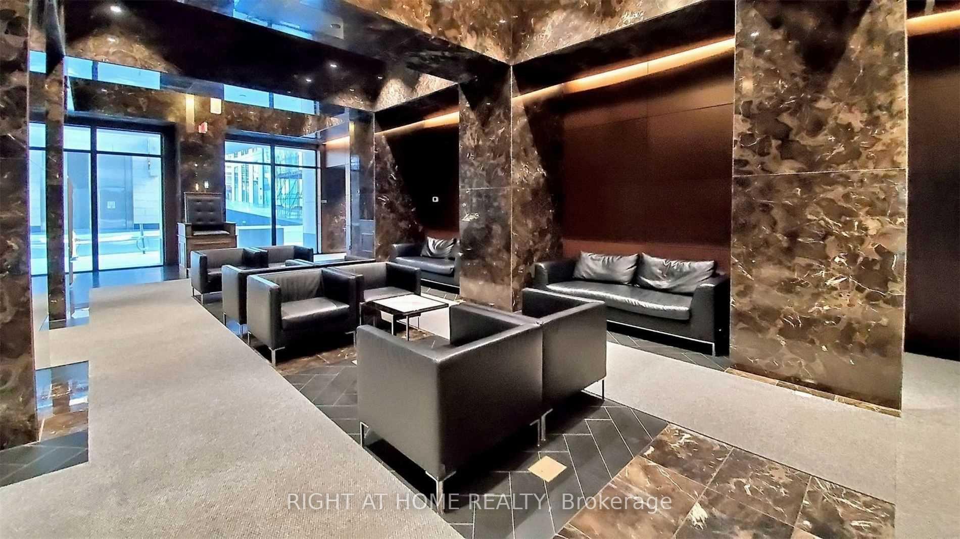 Photo 4 of Unit 3805, 70 Temperance Street, Toronto, Bay Street Corridor — HOMEH