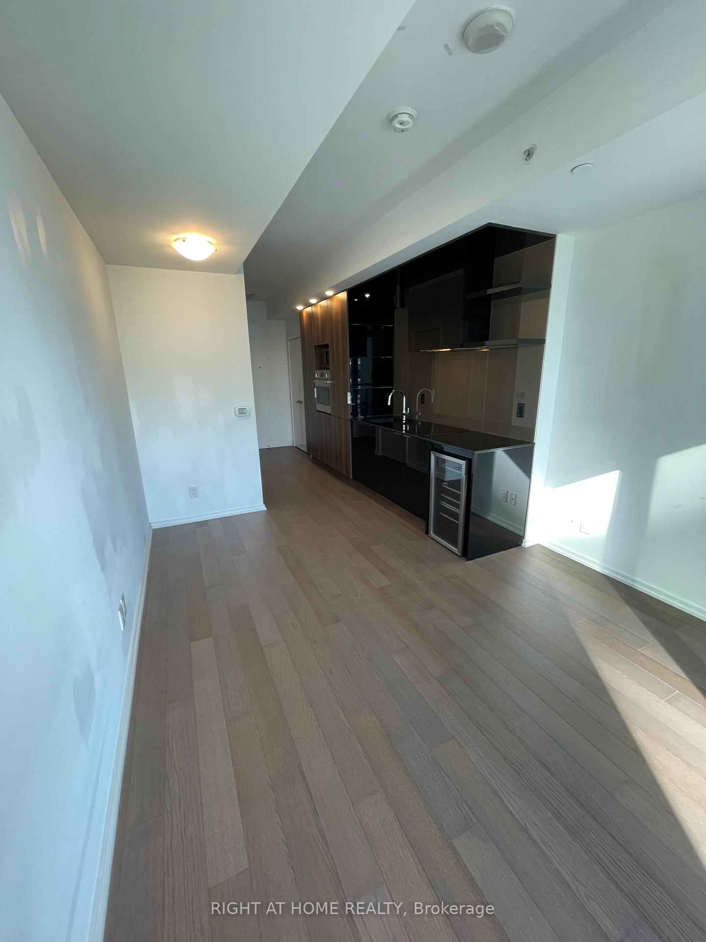 Photo 14 of Unit 3805, 70 Temperance Street, Toronto, Bay Street Corridor — HOMEH