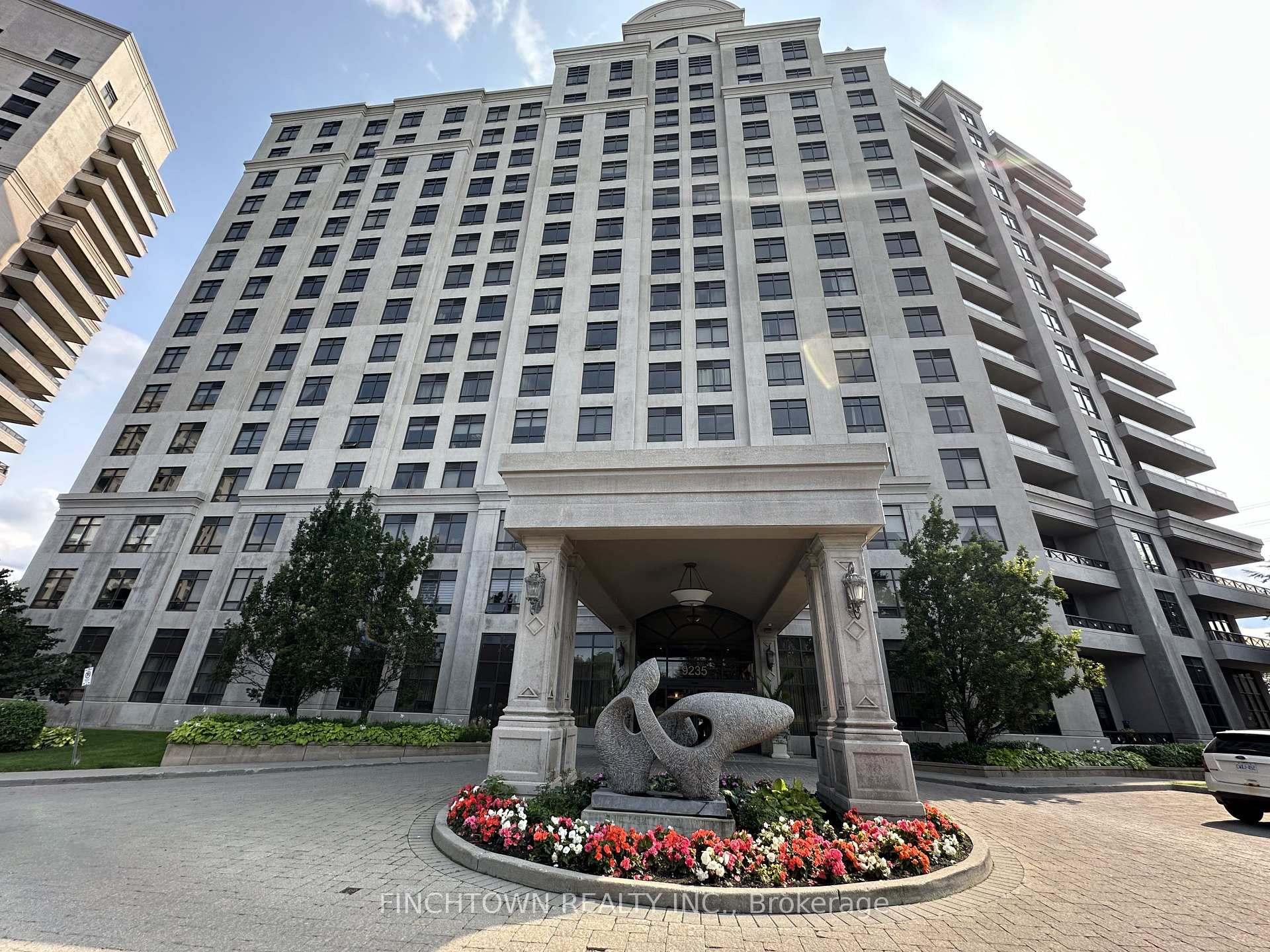 Photo 1 of Unit 111, 9235 Jane Street, Vaughan, Maple — HOMEH