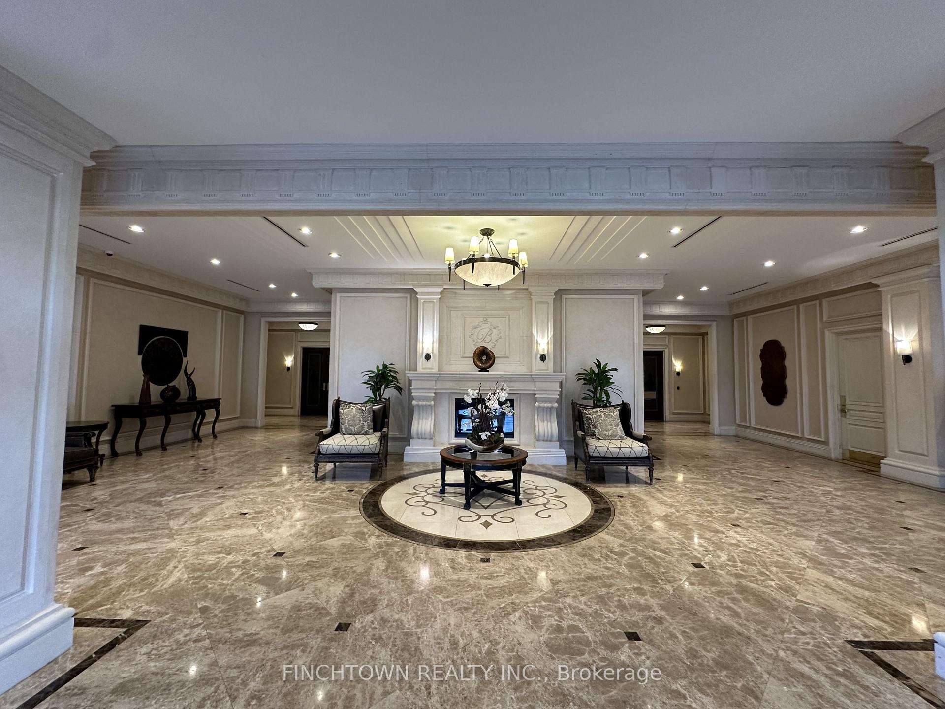 Photo 7 of Unit 111, 9235 Jane Street, Vaughan, Maple — HOMEH