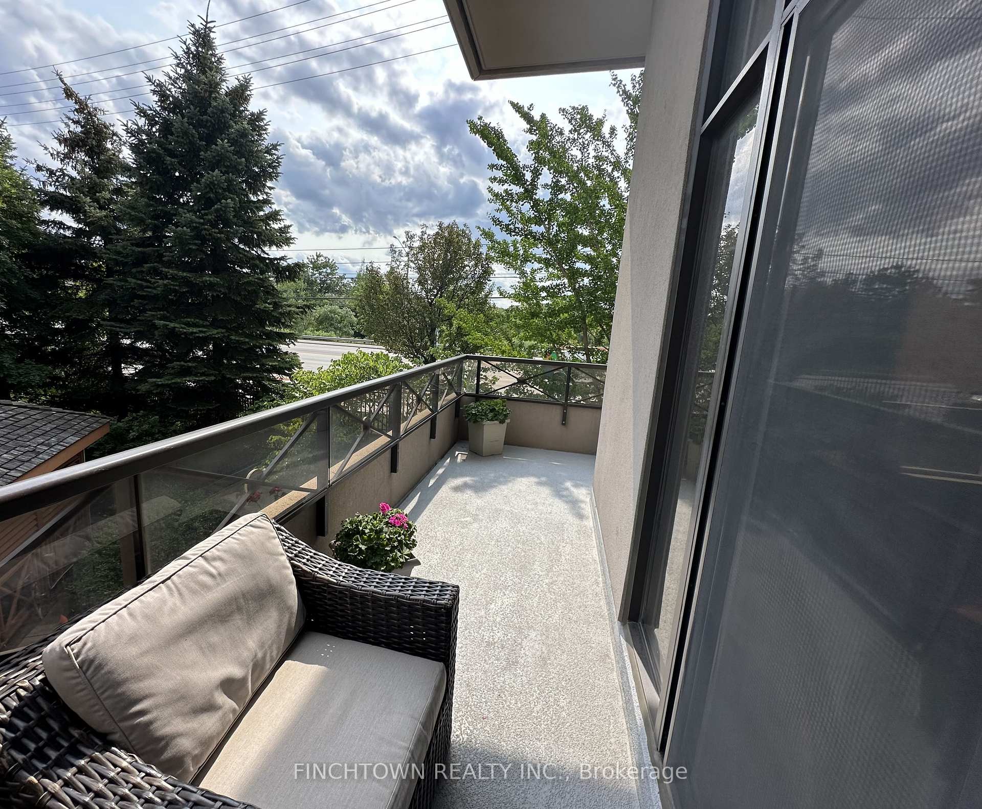 Photo 27 of Unit 111, 9235 Jane Street, Vaughan, Maple — HOMEH