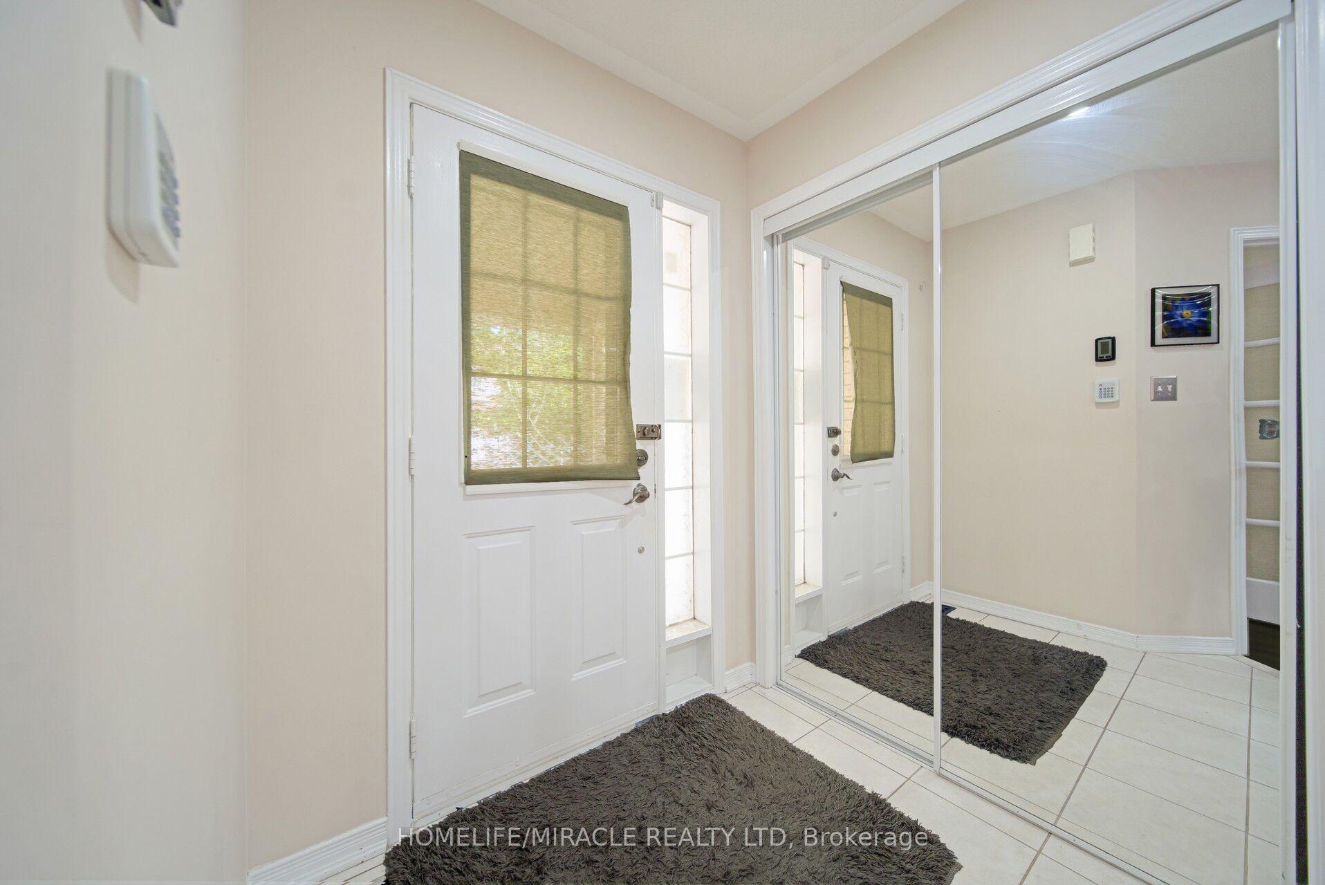 Photo 13 of 55 Mainard Crescent, Brampton, Sandringham-Wellington — HOMEH
