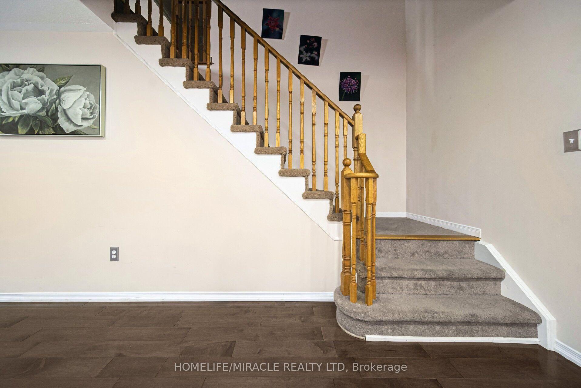 Photo 45 of 55 Mainard Crescent, Brampton, Sandringham-Wellington — HOMEH