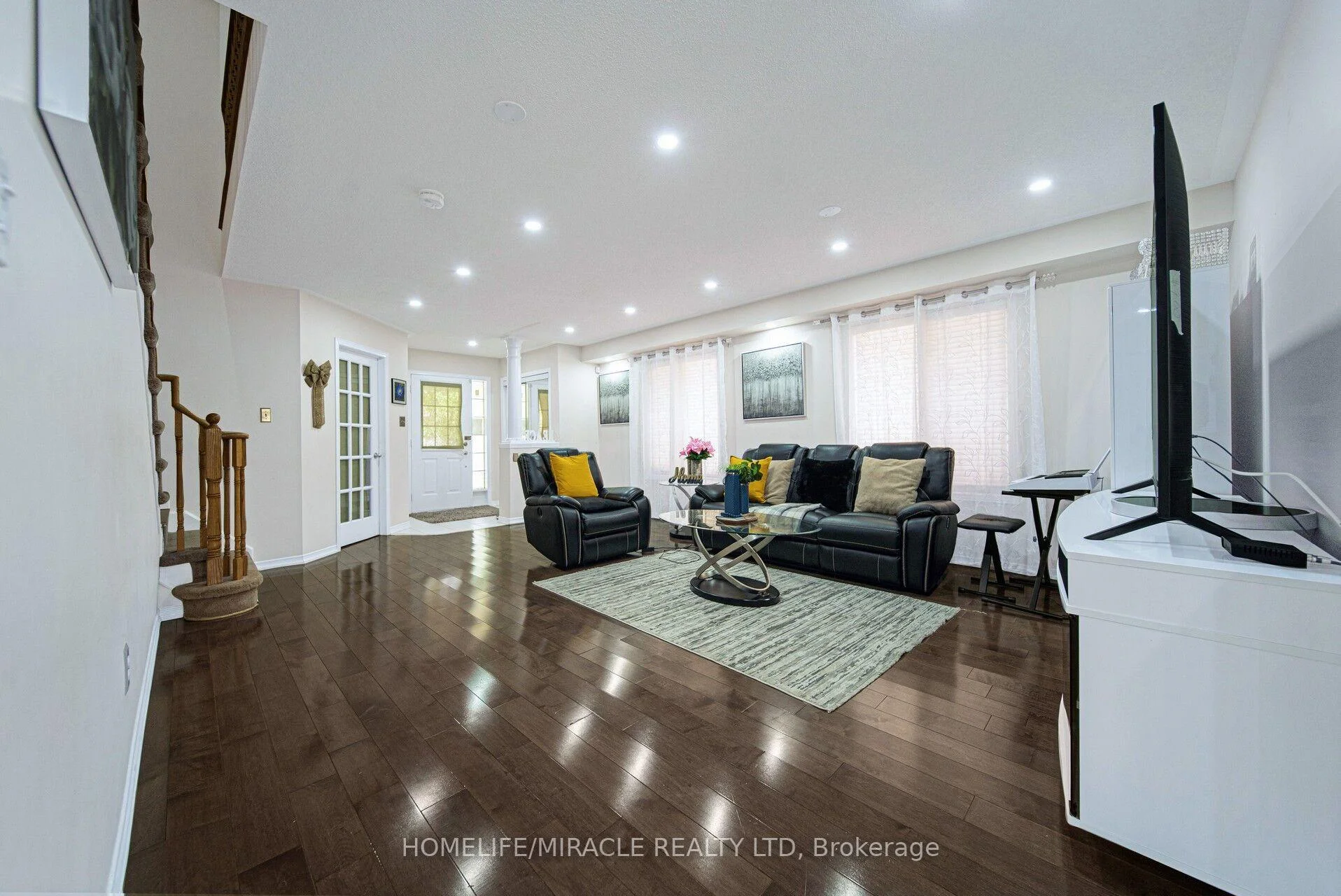 Photo 14 of 55 Mainard Crescent, Brampton, Sandringham-Wellington — HOMEH