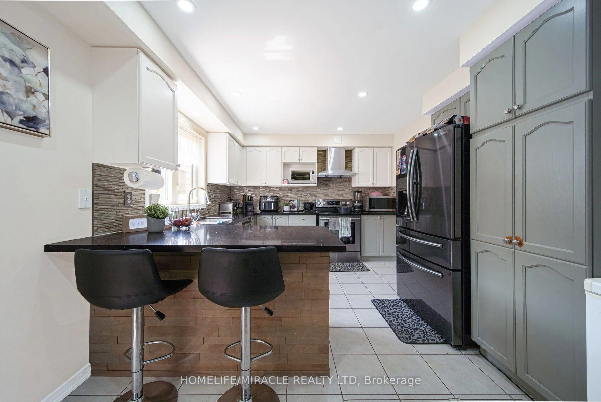 Photo 34 of 55 Mainard Crescent, Brampton, Sandringham-Wellington — HOMEH