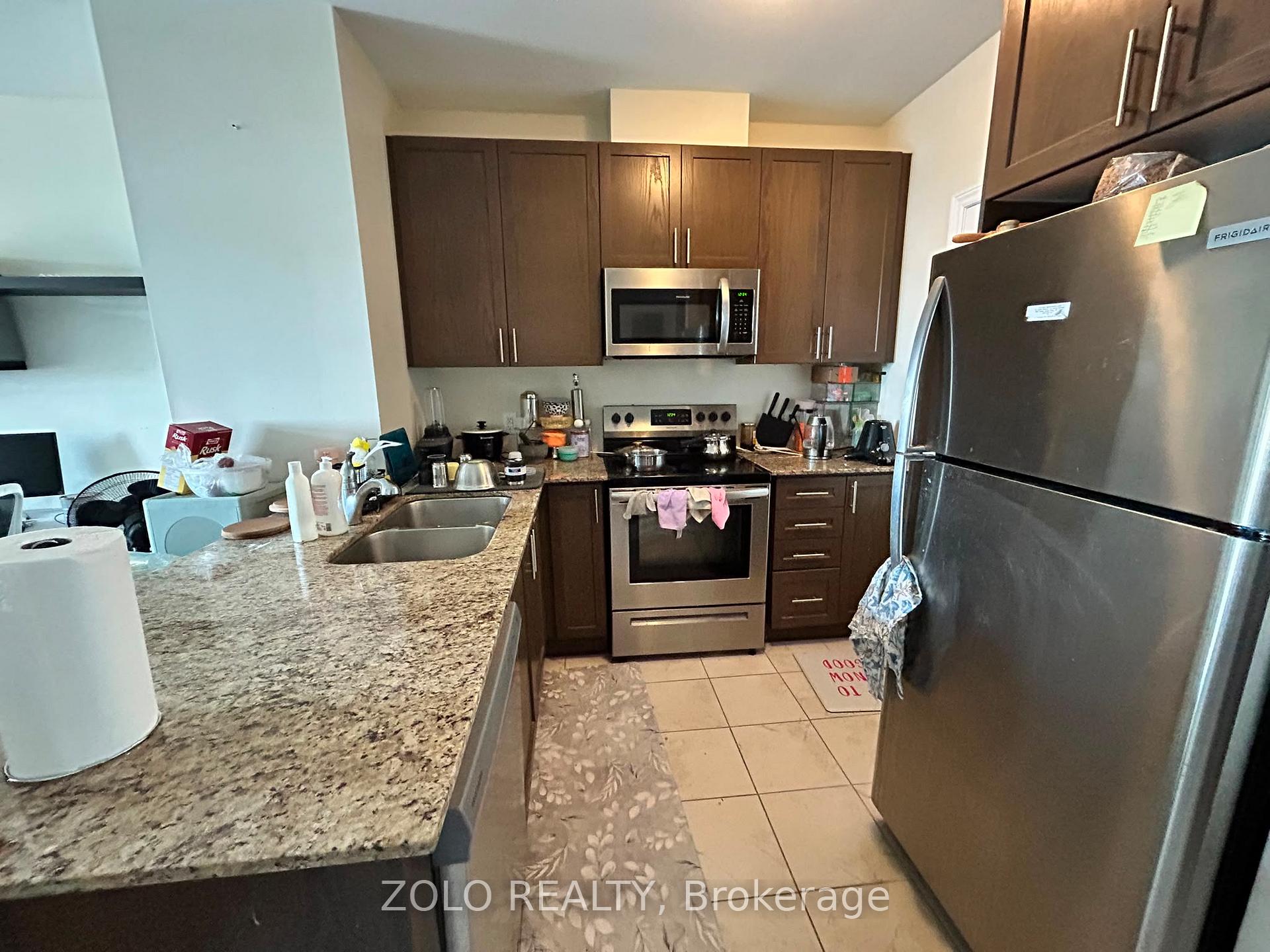 Photo 4 of Unit 713, 39 New Delhi Drive, Markham, Cedarwood — HOMEH