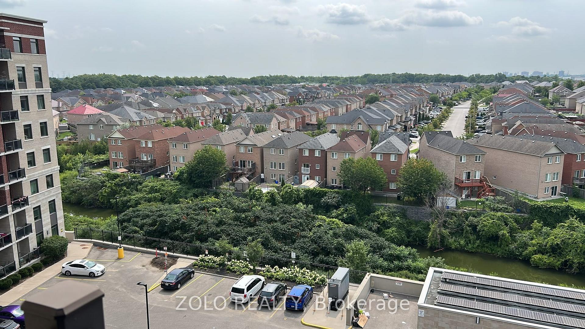 Photo 12 of Unit 713, 39 New Delhi Drive, Markham, Cedarwood — HOMEH