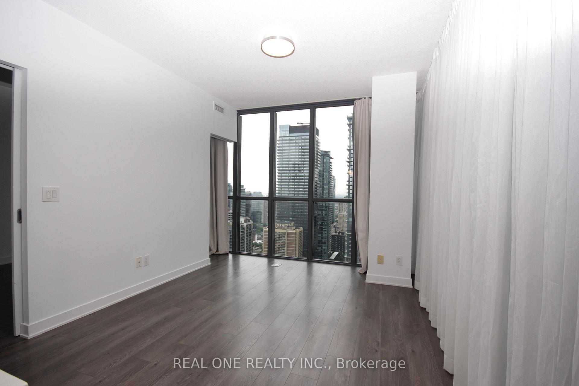 Photo 7 of Unit 3505, 110 Charles Street E, Toronto, Church-Yonge Corridor — HOMEH
