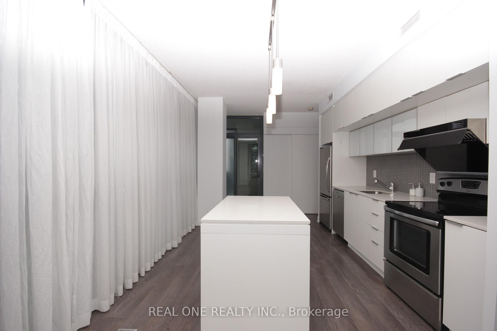 Photo 11 of Unit 3505, 110 Charles Street E, Toronto, Church-Yonge Corridor — HOMEH