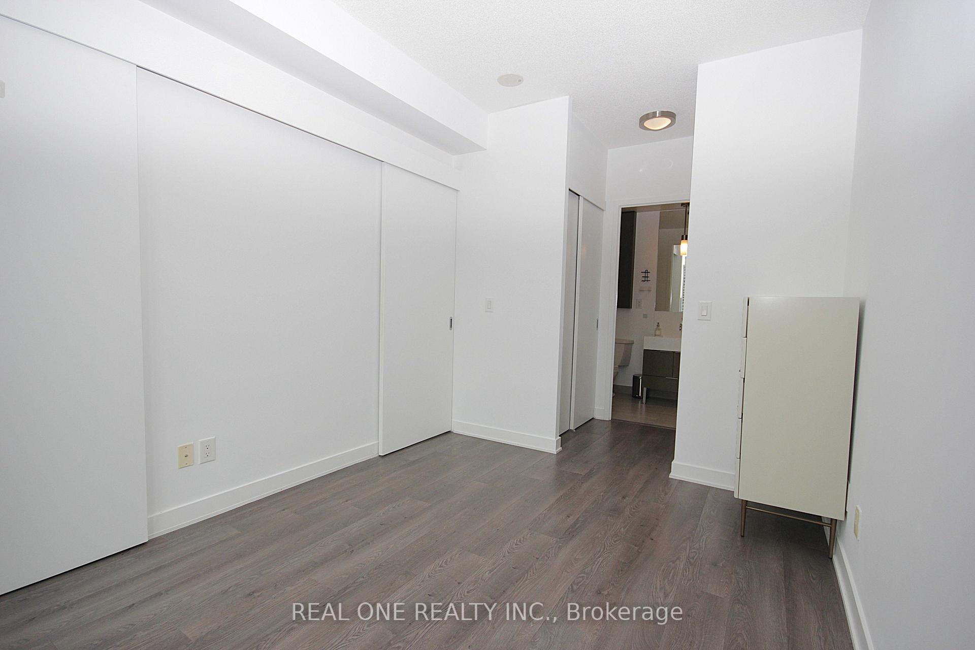 Photo 14 of Unit 3505, 110 Charles Street E, Toronto, Church-Yonge Corridor — HOMEH