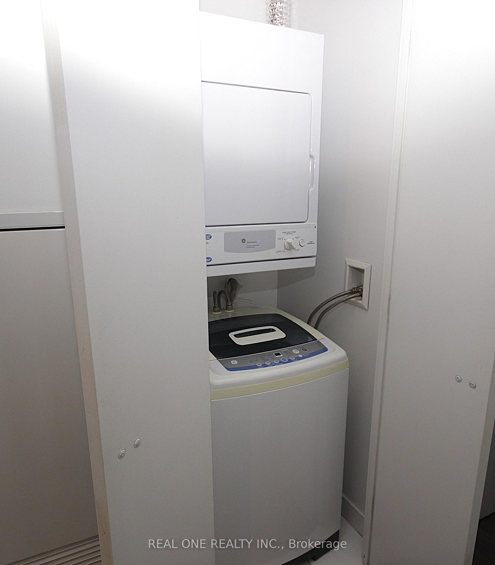 Photo 20 of Unit 3505, 110 Charles Street E, Toronto, Church-Yonge Corridor — HOMEH