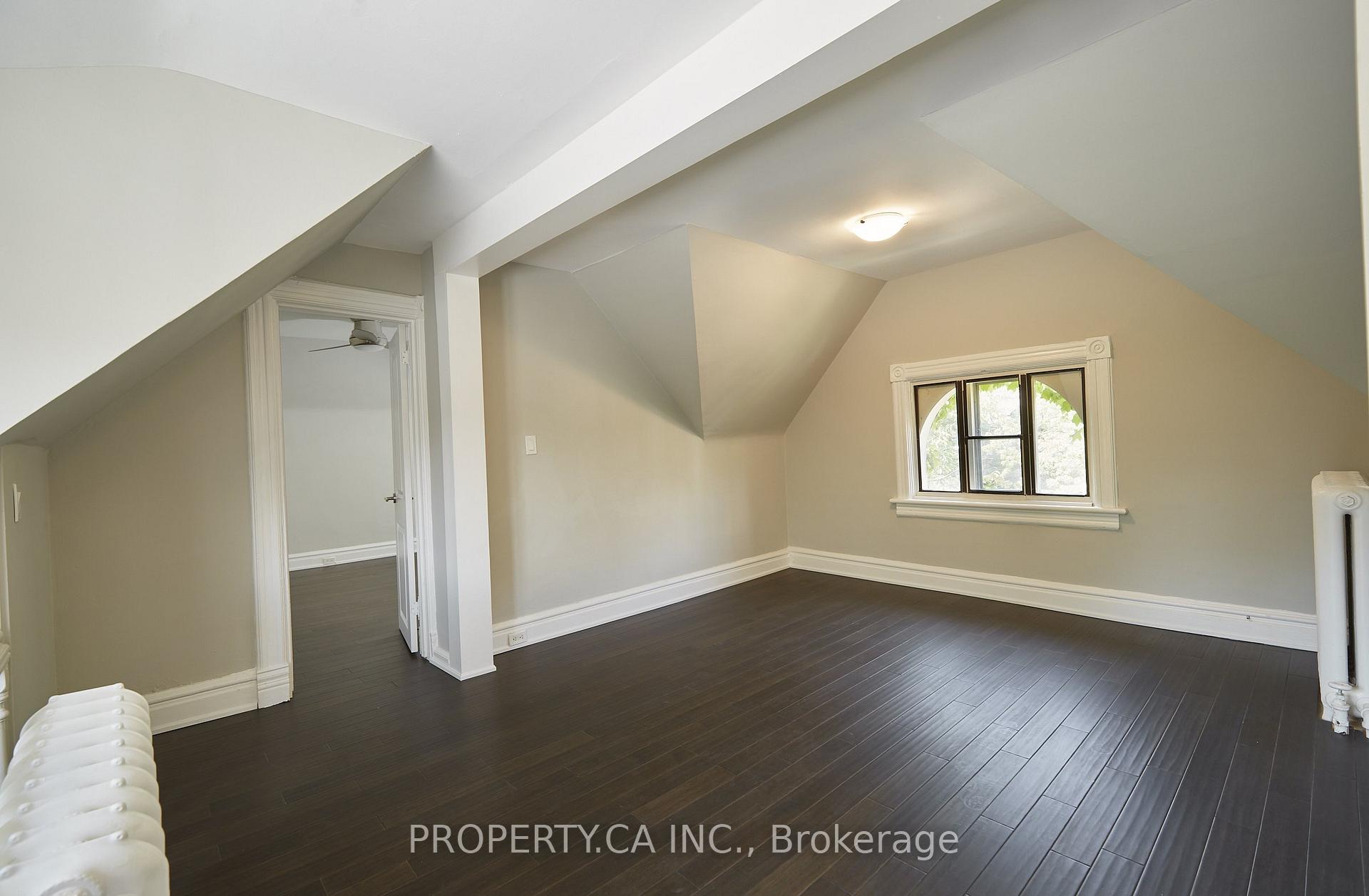 Photo 13 of Unit Upper, 345 Gladstone Avenue, Toronto, Dufferin Grove — HOMEH