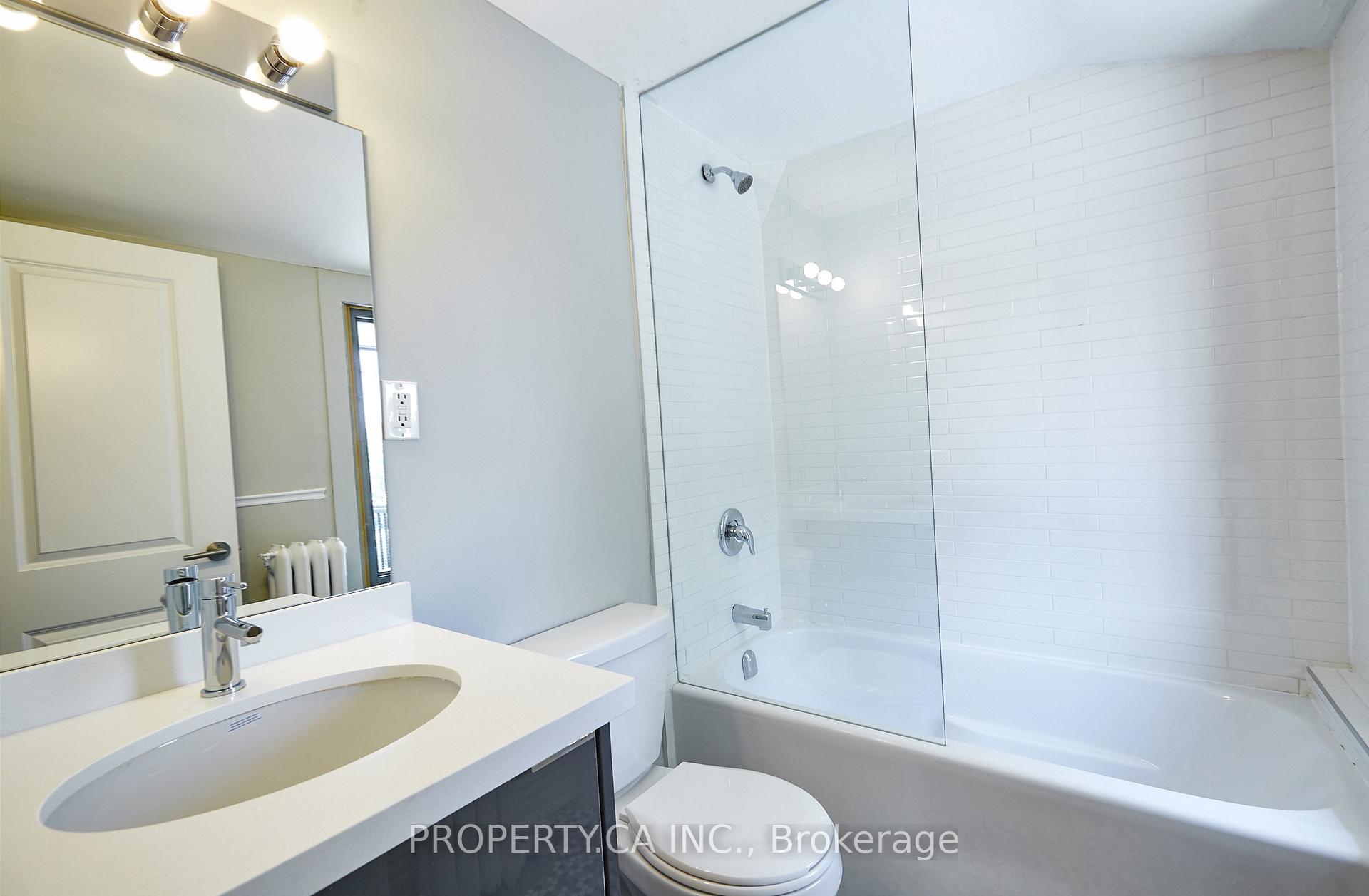 Photo 18 of Unit Upper, 345 Gladstone Avenue, Toronto, Dufferin Grove — HOMEH