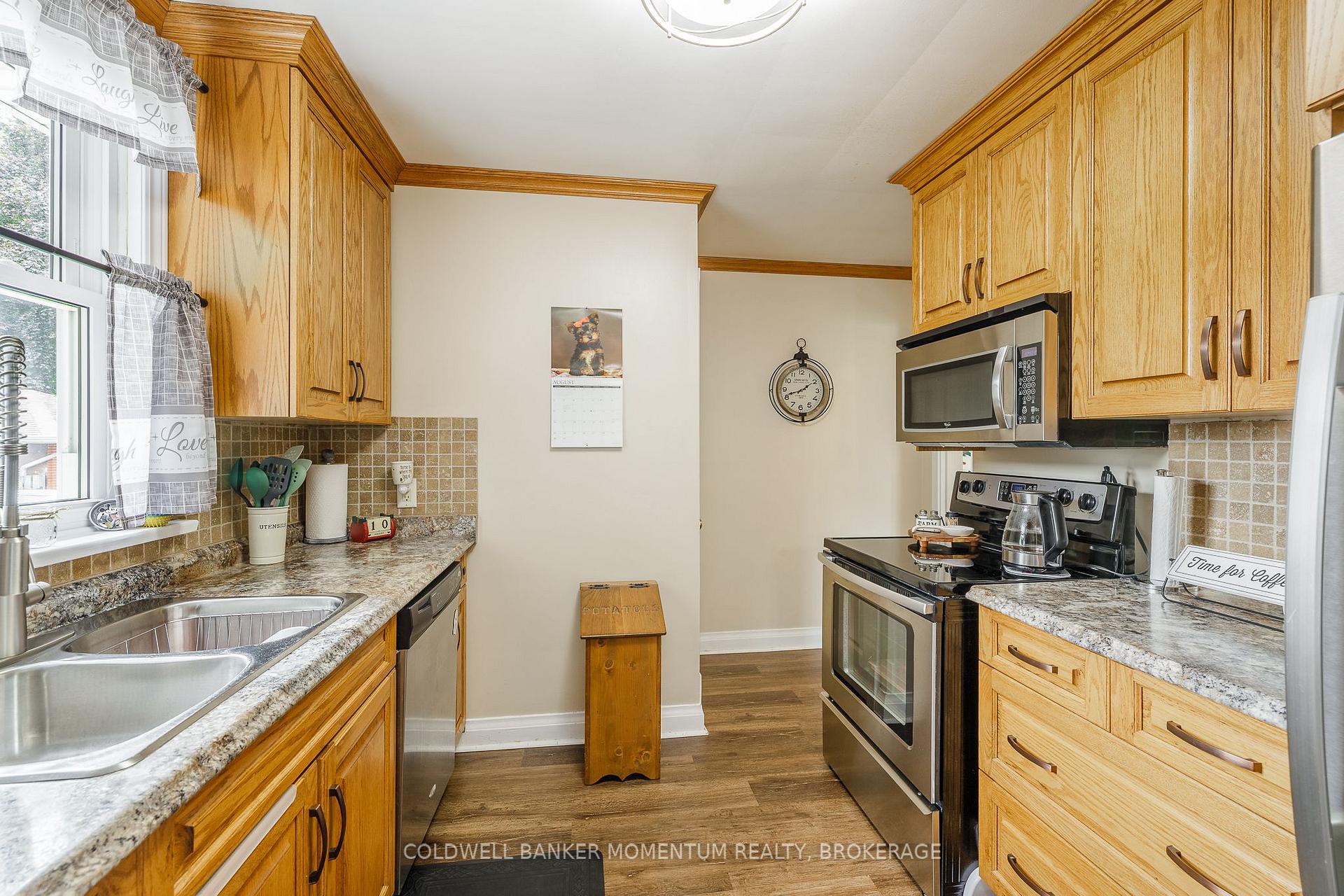 Photo 17 of 5916 Murray Street, Niagara Falls, Dorchester — HOMEH