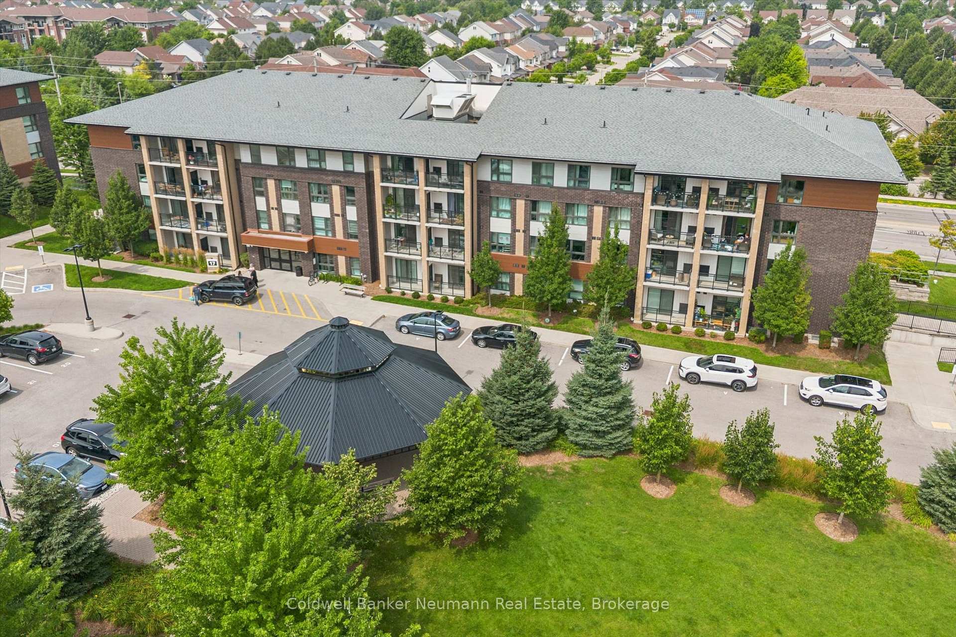 Photo 1 of Unit 412, 17 Kay Crescent, Guelph, Pineridge/Westminster Woods — HOMEH