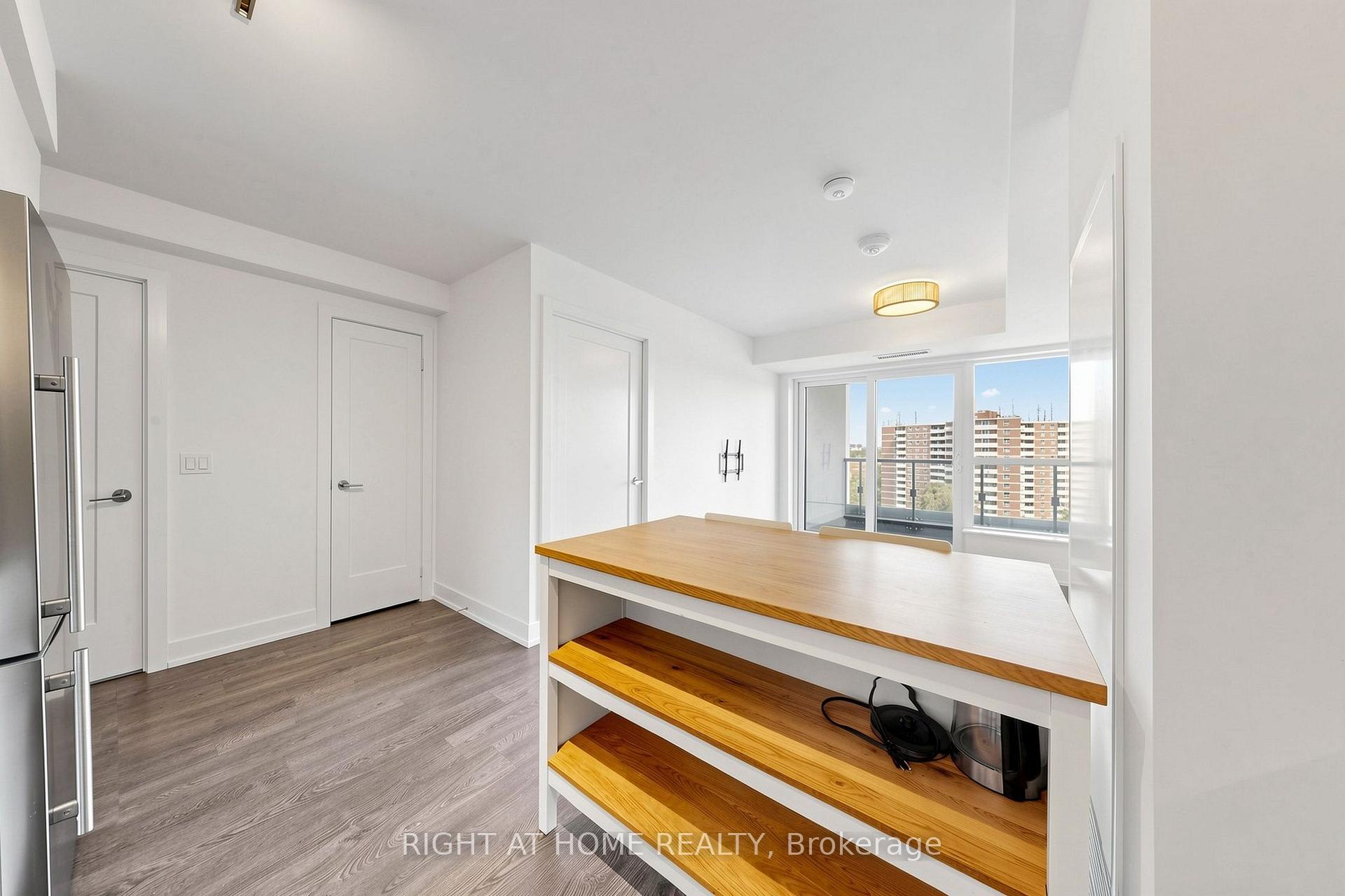 Photo 16 of Unit 936, 5 Mabelle Avenue, Etobicoke, Islington-City Centre West — HOMEH