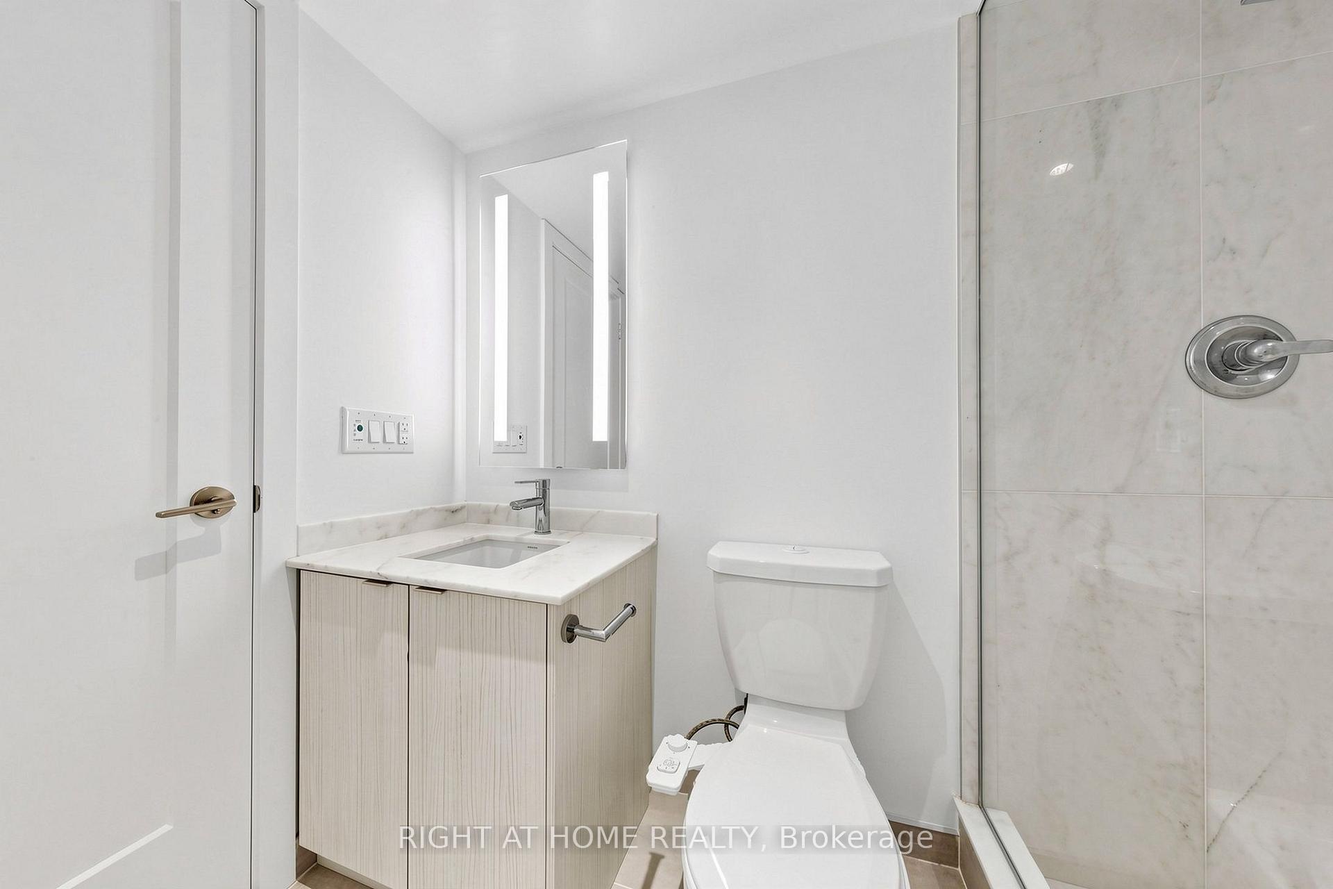 Photo 21 of Unit 936, 5 Mabelle Avenue, Etobicoke, Islington-City Centre West — HOMEH
