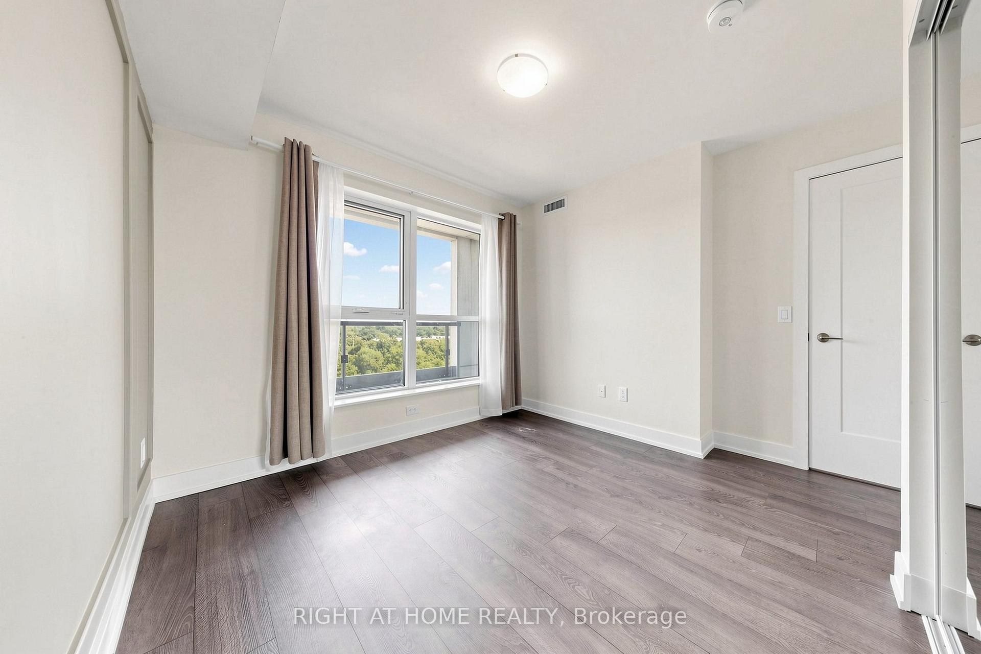 Photo 28 of Unit 936, 5 Mabelle Avenue, Etobicoke, Islington-City Centre West — HOMEH
