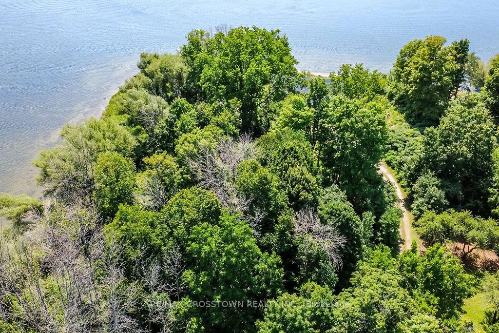 Photo 11 of 243 Champlain Road, Penetanguishene — HOMEH