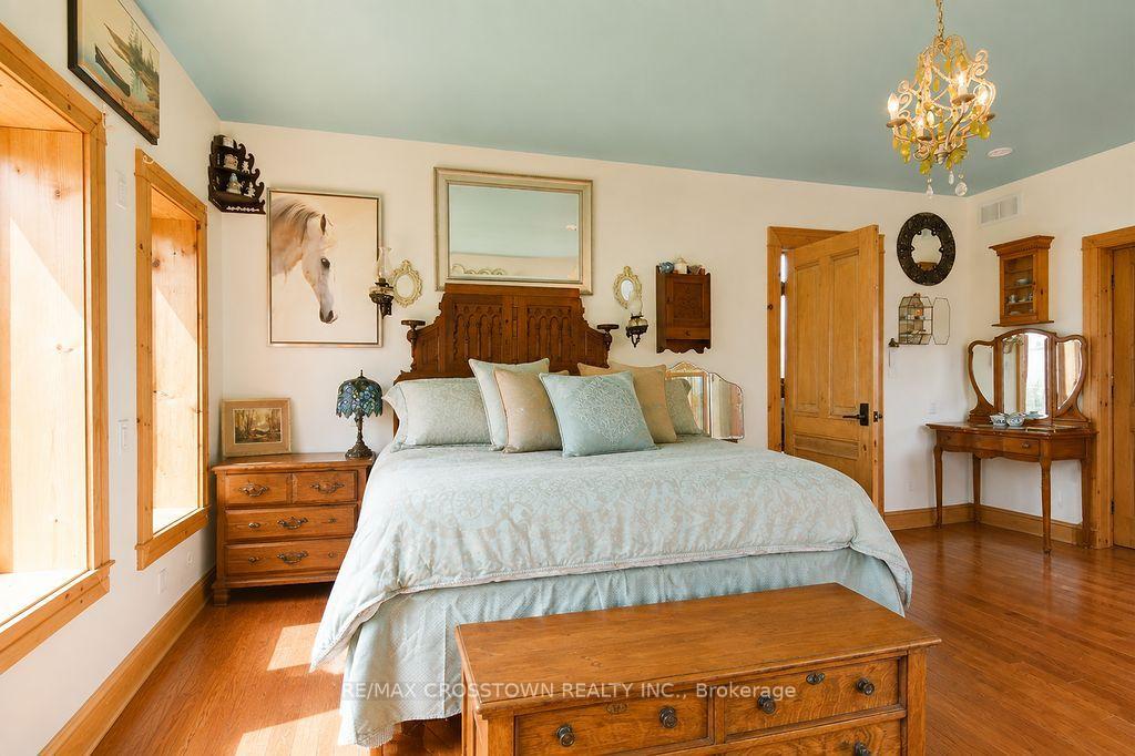 Photo 17 of 243 Champlain Road, Penetanguishene — HOMEH