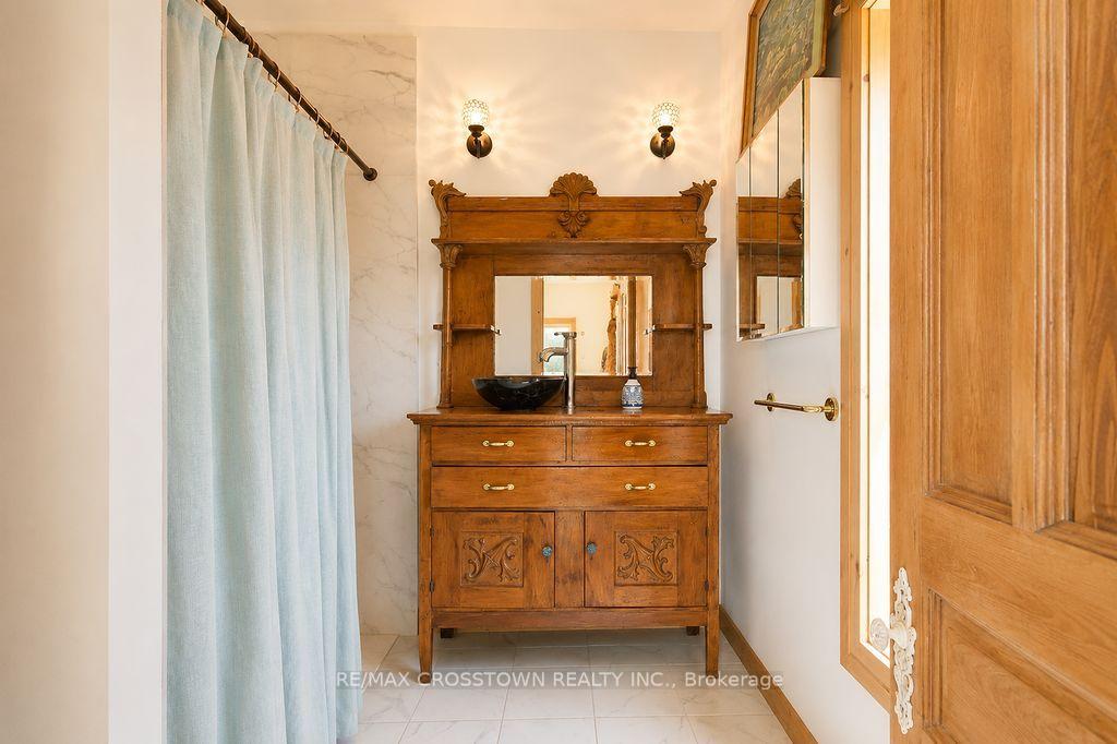 Photo 19 of 243 Champlain Road, Penetanguishene — HOMEH