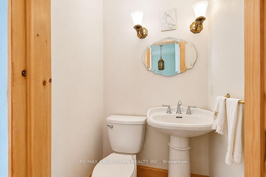 Photo 21 of 243 Champlain Road, Penetanguishene — HOMEH