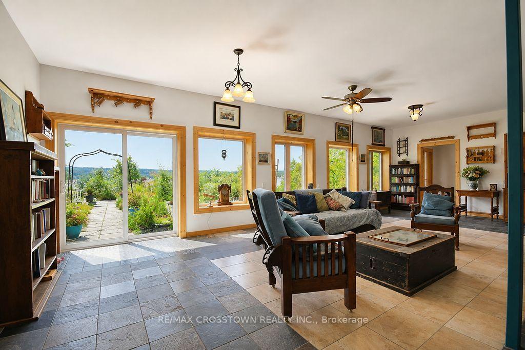 Photo 31 of 243 Champlain Road, Penetanguishene — HOMEH