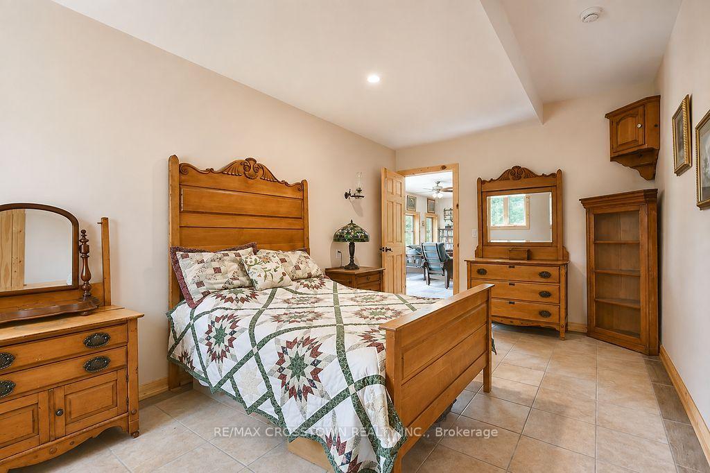 Photo 33 of 243 Champlain Road, Penetanguishene — HOMEH