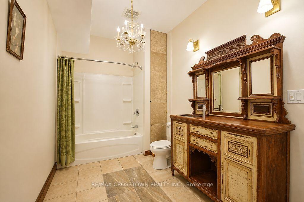 Photo 36 of 243 Champlain Road, Penetanguishene — HOMEH