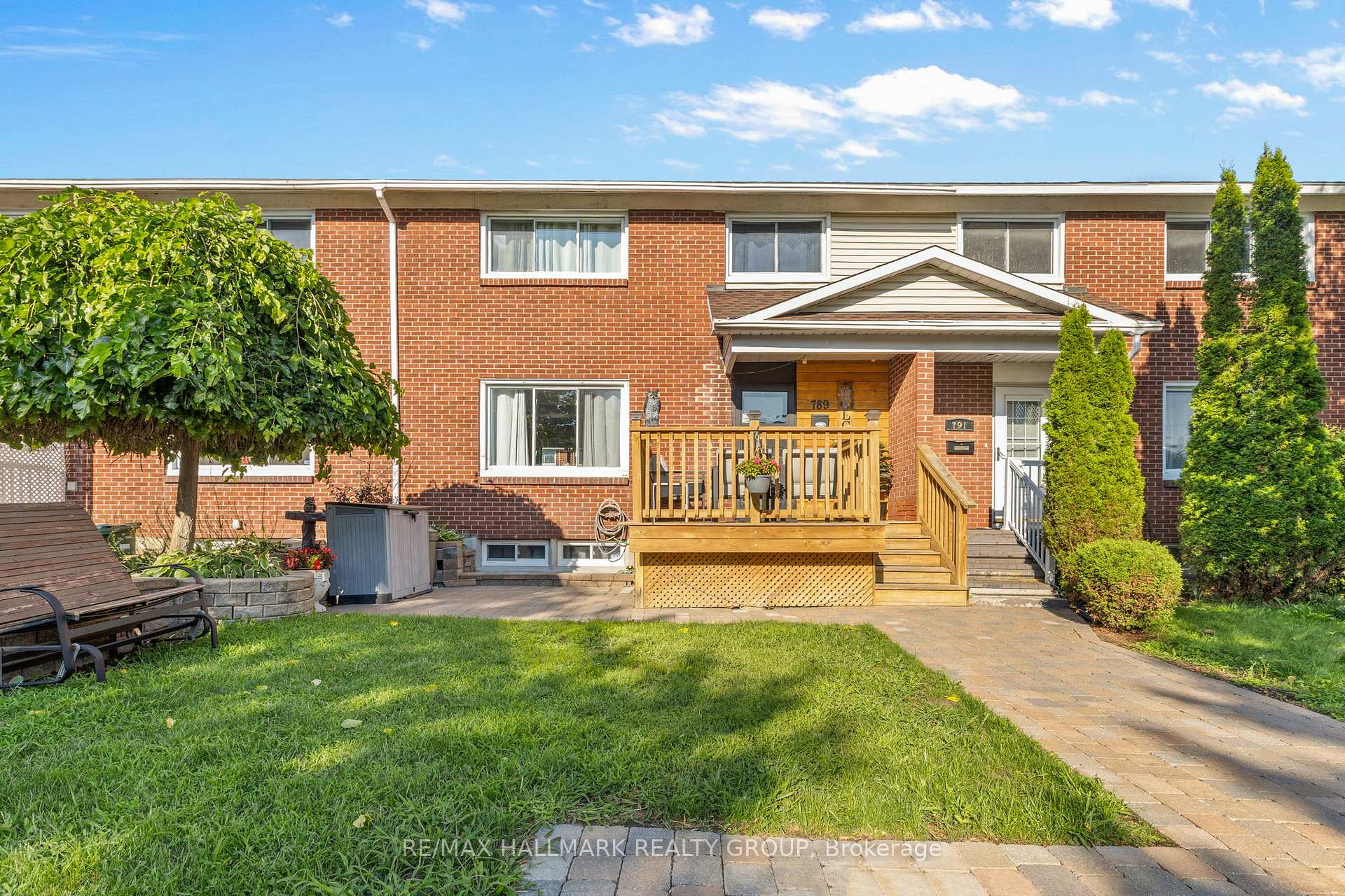 Photo 1 of 789 Borthwick Avenue, Ottawa, Castle Heights/Rideau High — HOMEH