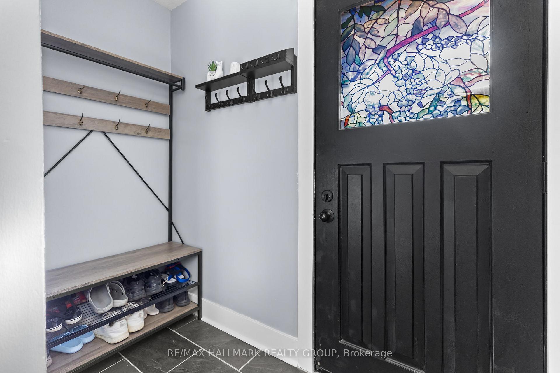 Photo 6 of 789 Borthwick Avenue, Ottawa, Castle Heights/Rideau High — HOMEH