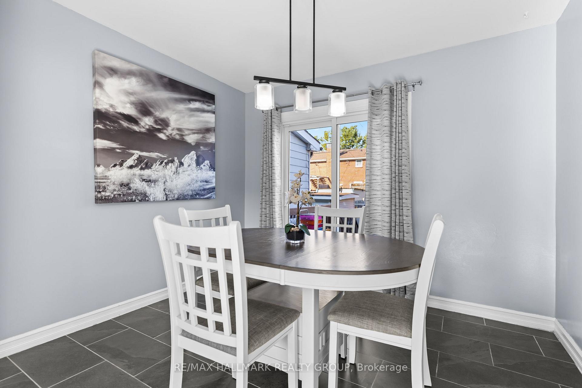 Photo 10 of 789 Borthwick Avenue, Ottawa, Castle Heights/Rideau High — HOMEH
