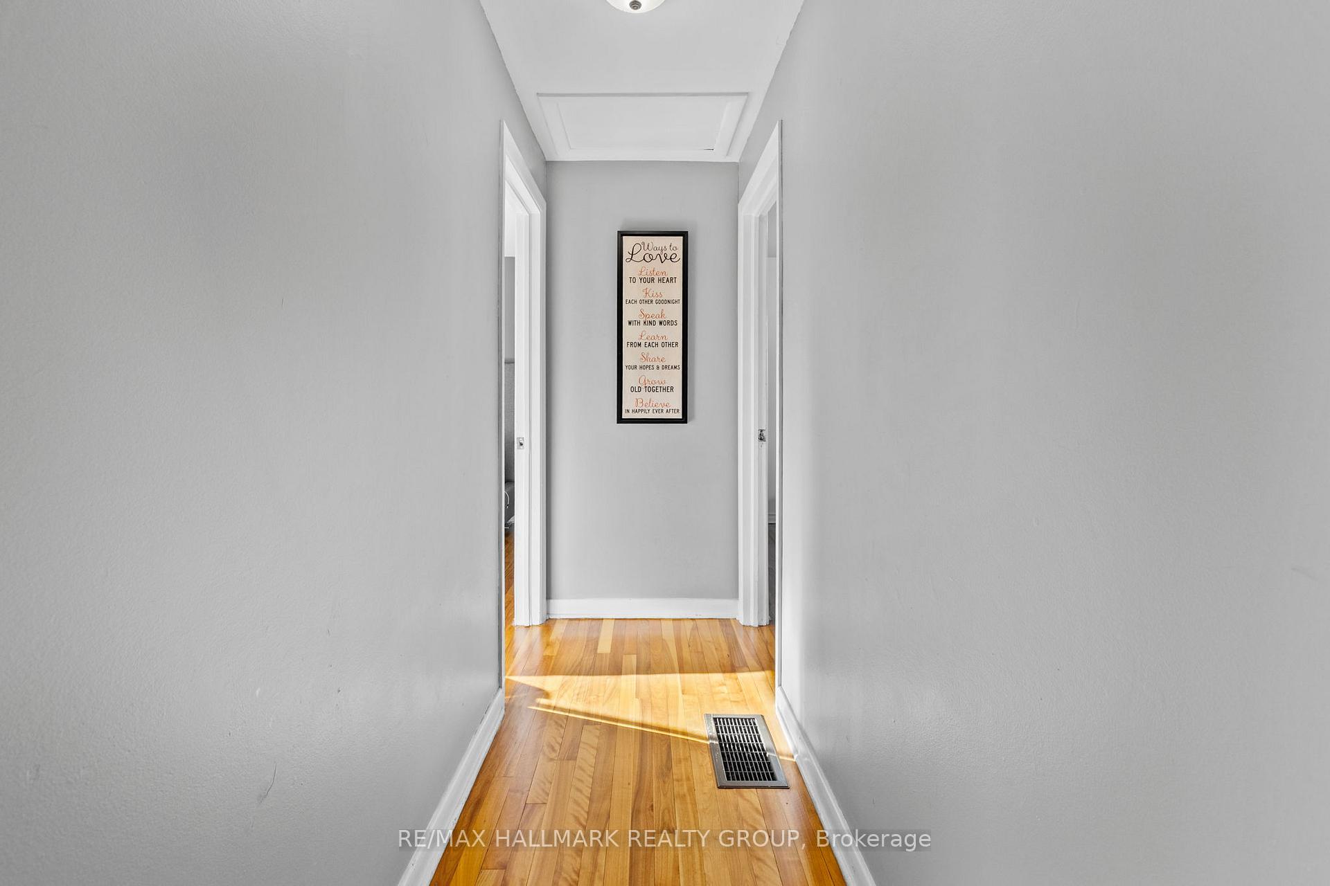 Photo 18 of 789 Borthwick Avenue, Ottawa, Castle Heights/Rideau High — HOMEH