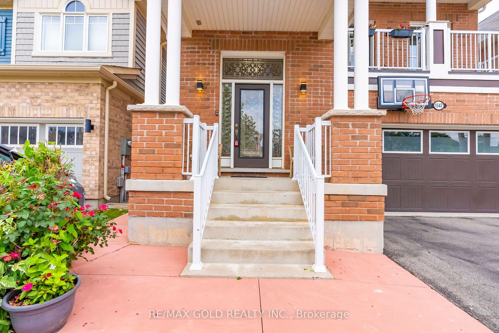 Photo 5 of 1547 Farmstead Drive, Milton, Ford — HOMEH