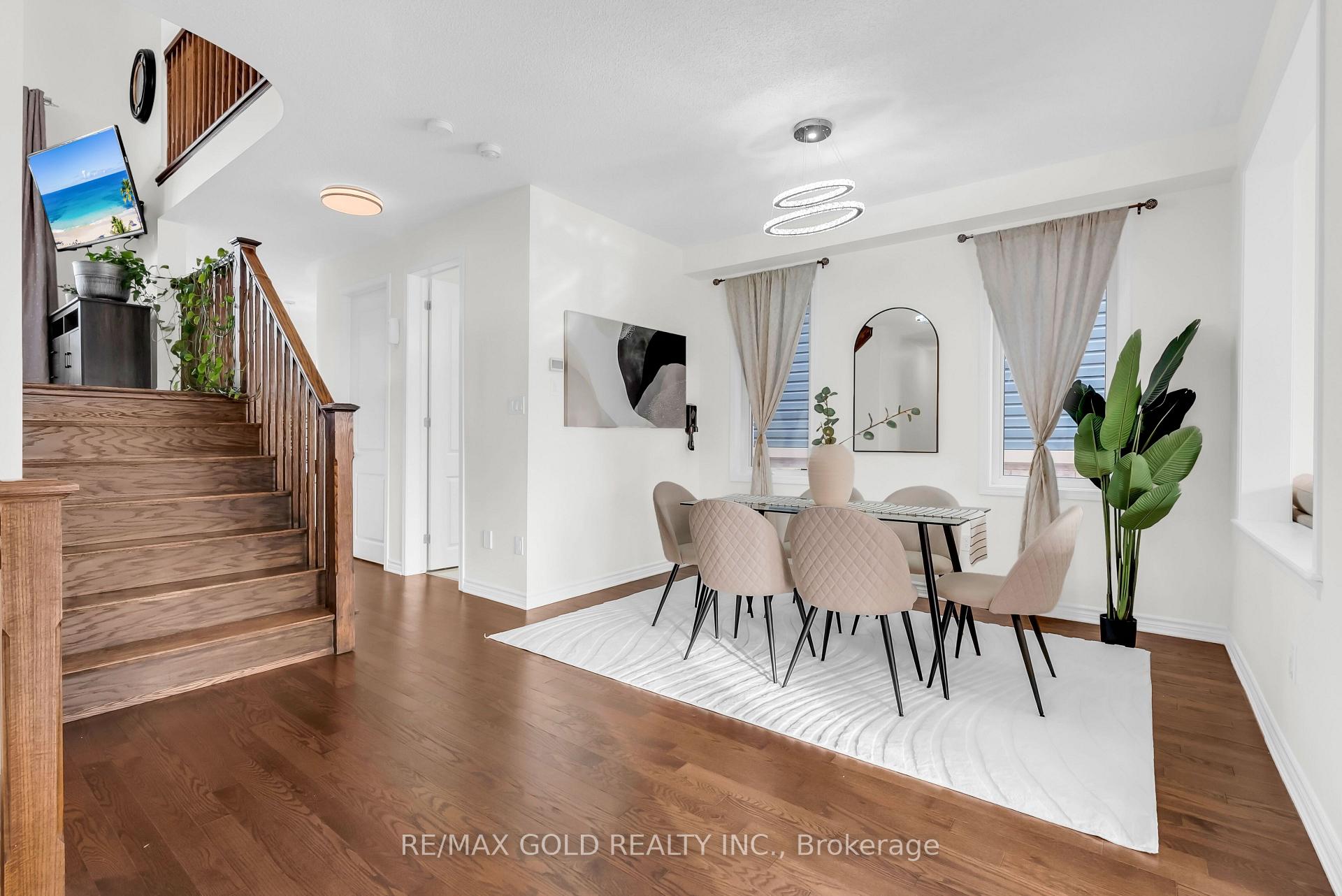Photo 9 of 1547 Farmstead Drive, Milton, Ford — HOMEH