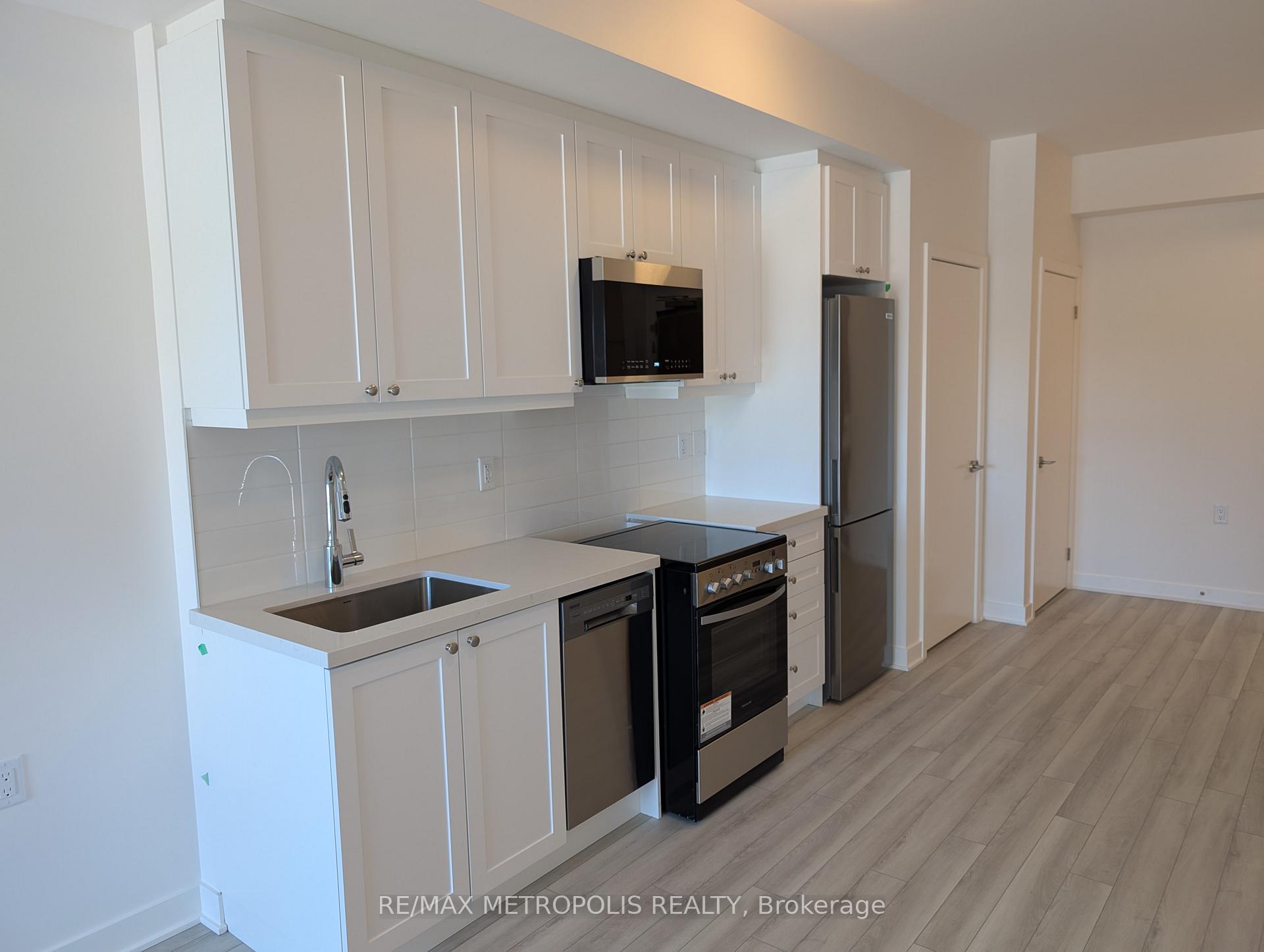 Photo 5 of Unit 207, 55 Clarington Boulevard, Clarington, Bowmanville — HOMEH