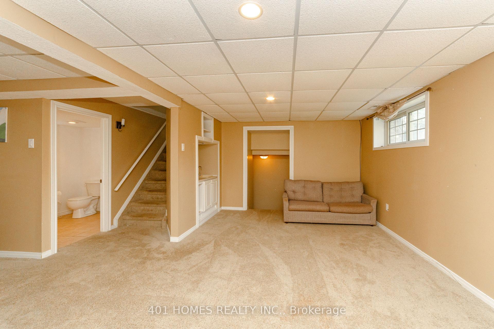 Photo 18 of 39 Patricia Avenue, St. Thomas — HOMEH